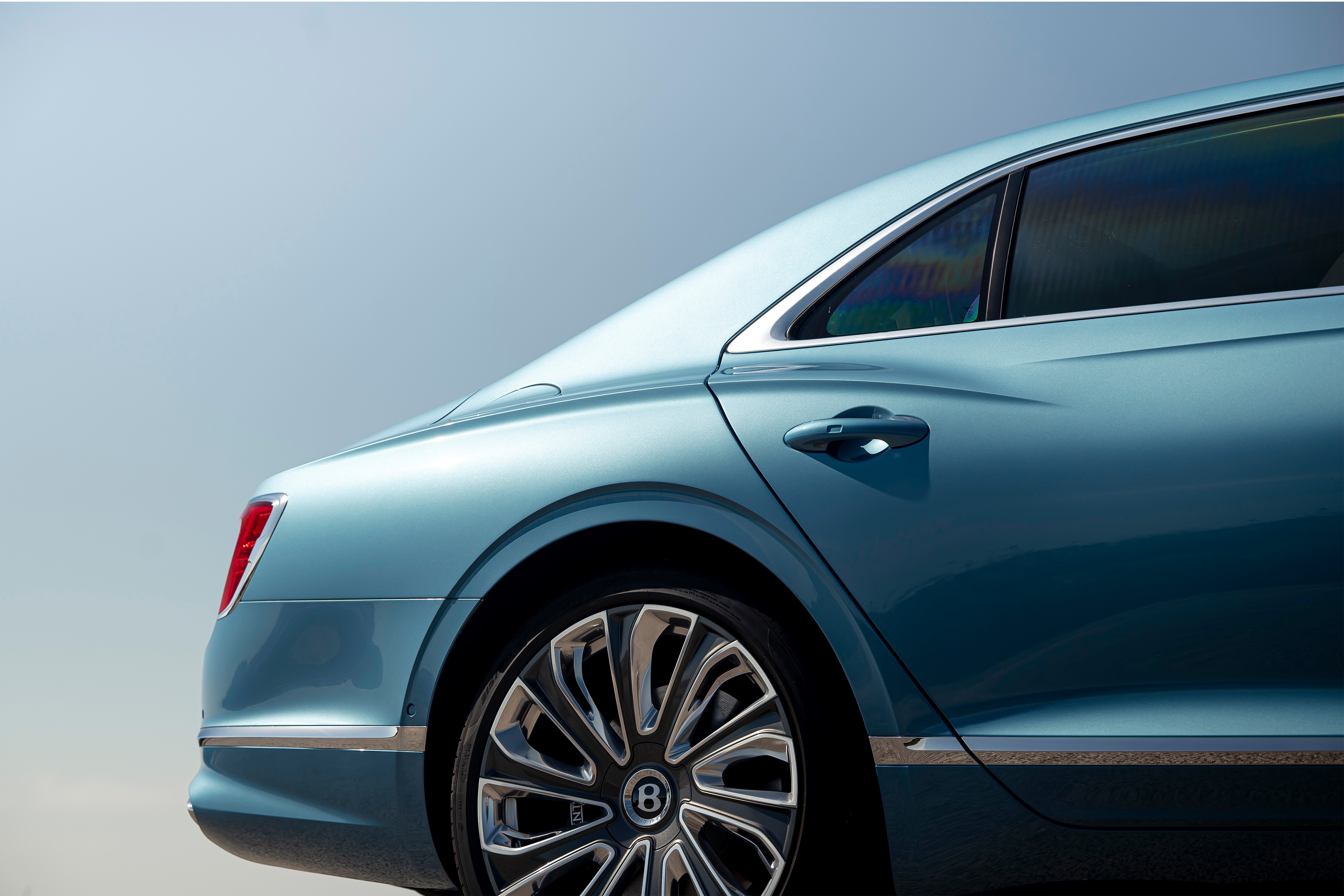 Bentley Flying Spur Mulliner 2022 sắp ra mắt ảnh 4 Bentley Flying Spur Mulliner 2022 sap ra mat anh 4