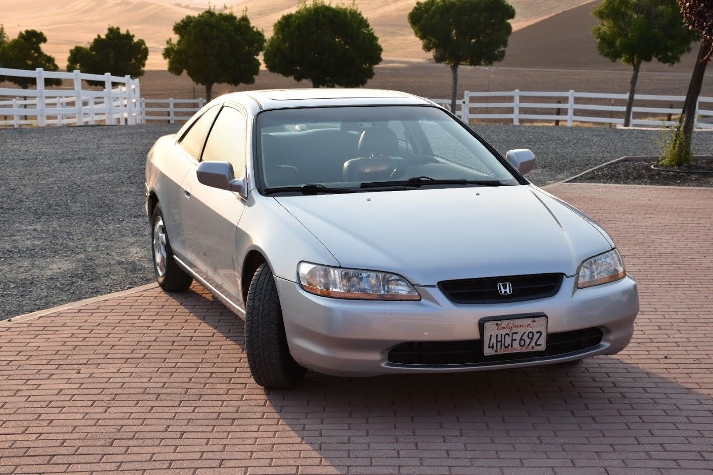 Nhung ty phu USD di xe gi? anh 1