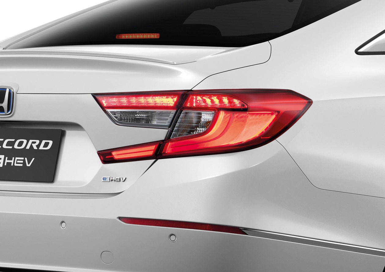 Honda Accord bản nâng cấp ra mắt tại Thái Lan ảnh 6 Honda Accord ban nang cap ra mat tai Thai Lan anh 6