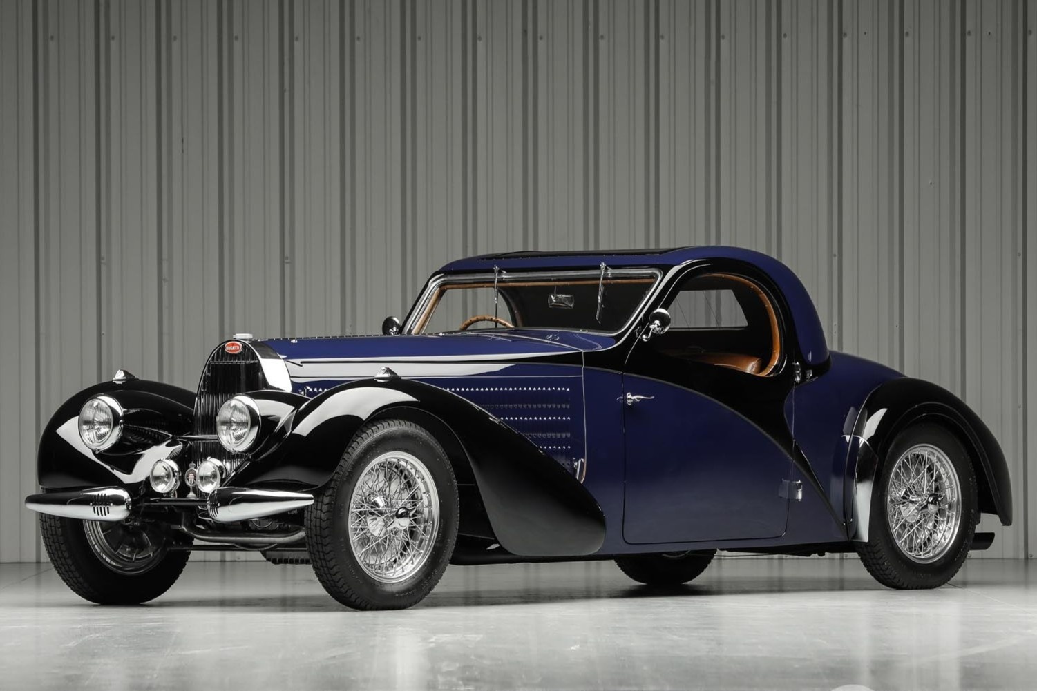 Xe co Bugatti Type 57C Atalante Coupe doi 1938 duoc rao ban hinh anh