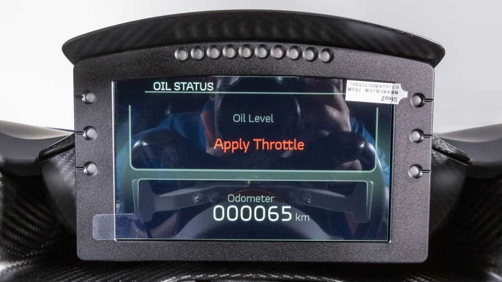 McLaren Senna GTR được rao bán giá 1, 95 triệu USD ảnh 9 McLaren Senna GTR duoc rao ban gia 1, 95 trieu USD anh 9