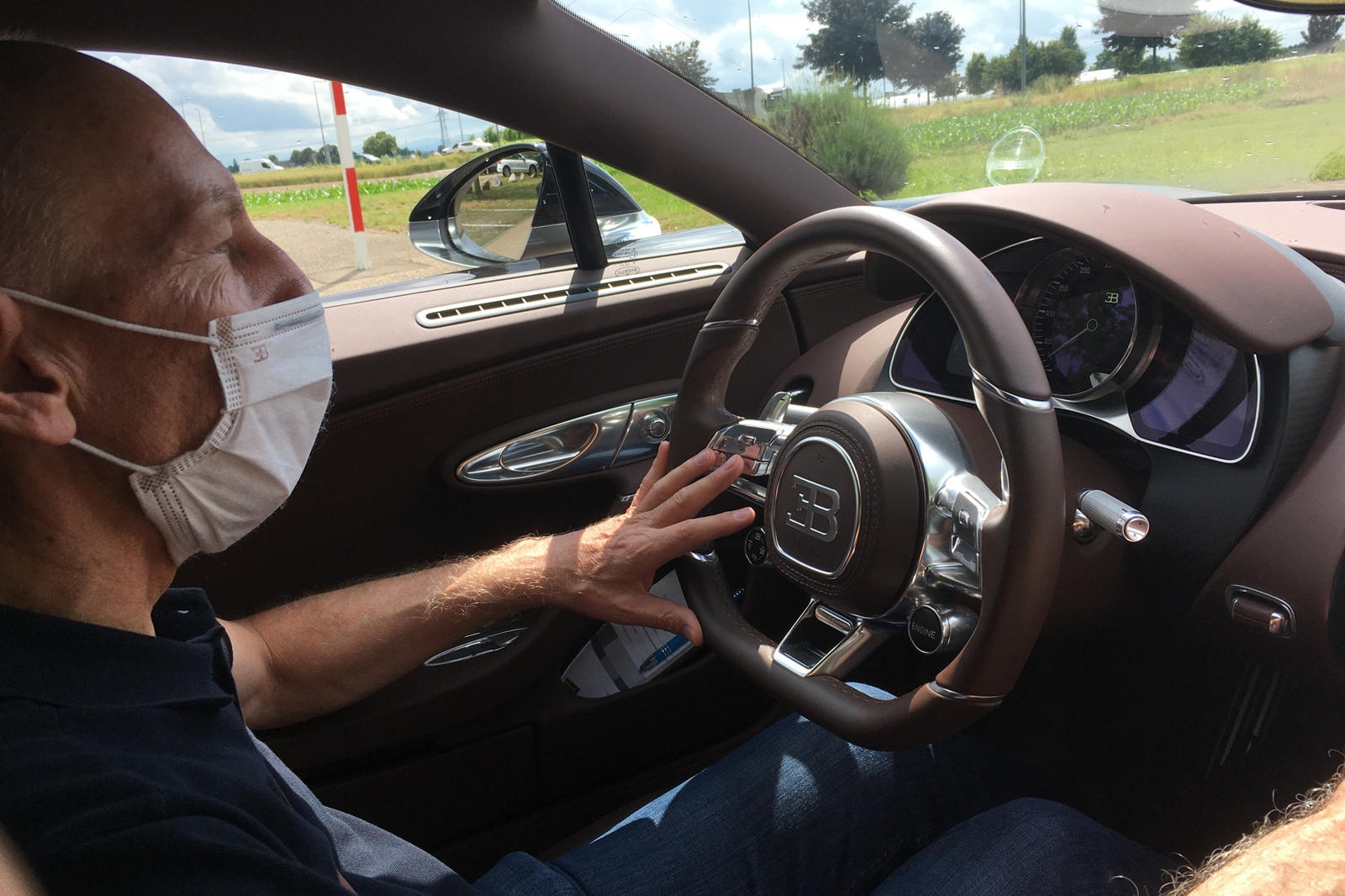 Danh gia sieu xe Bugatti Chiron Sport anh 14