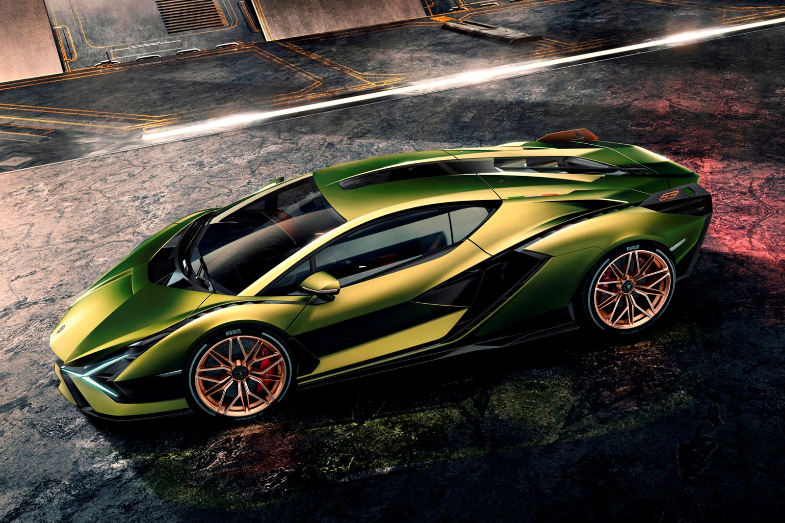 Italy bao ve Ferrari va Lamborghini truoc bo luat khi thai EU anh 2