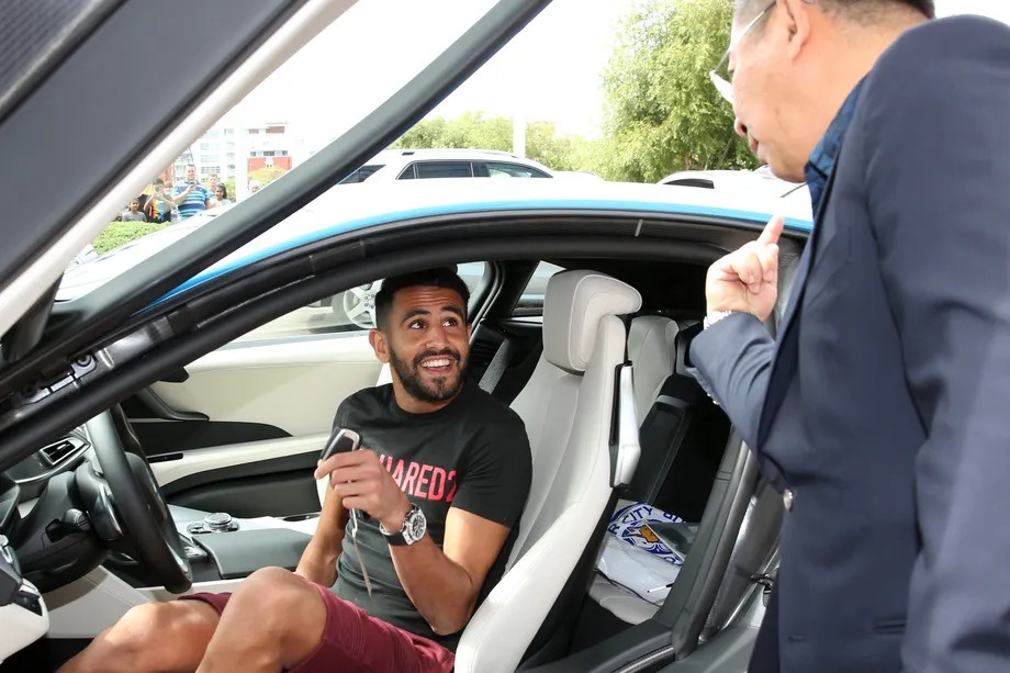 Riyad Mahrez bị cấm lái xe vì quá tốc độ ảnh 3 Riyad Mahrez bi cam lai xe vi qua toc do anh 3