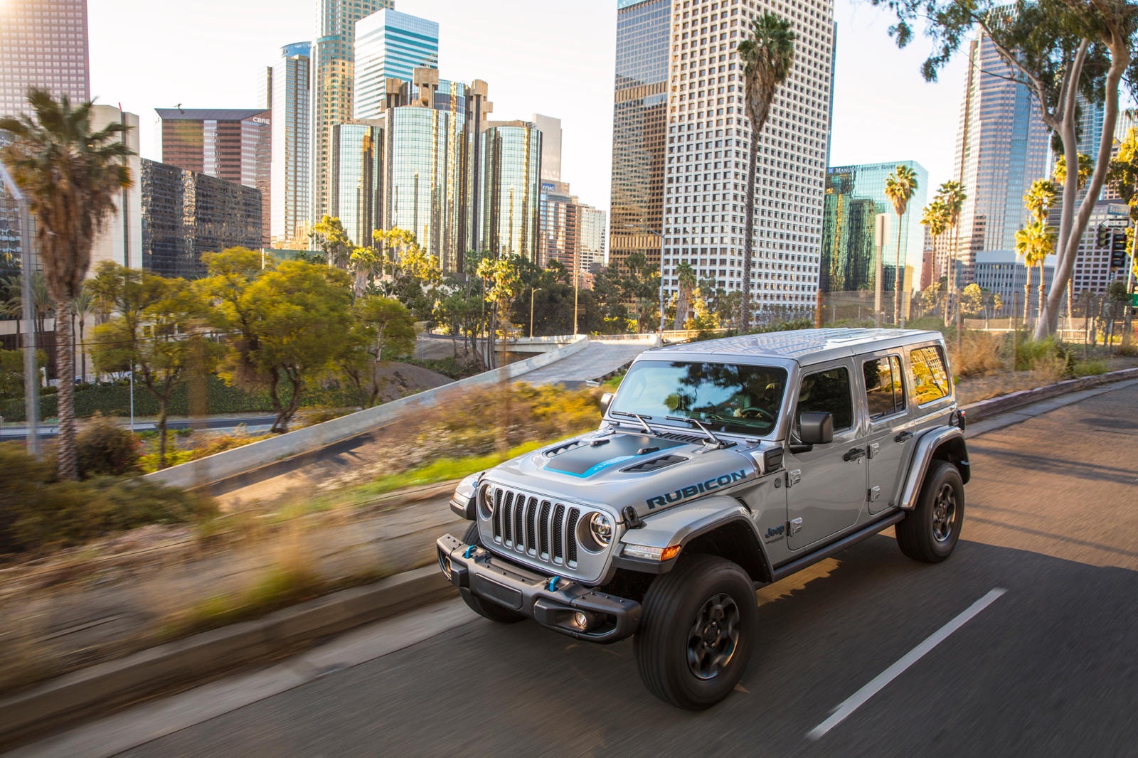 Jeep Wrangler 4xe phiên bản LGBTQ ảnh 5 Jeep Wrangler 4xe phien ban LGBTQ anh 5