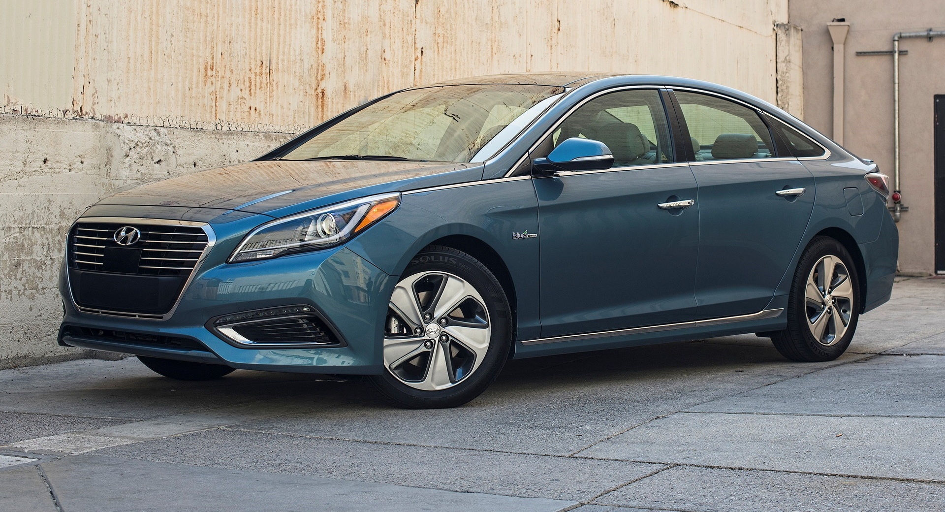 Hyundai Tucson và Sonata bị triệu hồi vì lỗi động cơ ảnh 1 Hyundai Tucson va Sonata bi trieu hoi vi loi dong co anh 1
