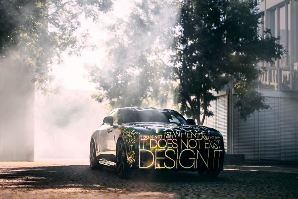 Xe điện đầu tiên của Rolls-Royce được hé lộ ảnh 3 Xe dien dau tien cua Rolls-Royce duoc he lo anh 3