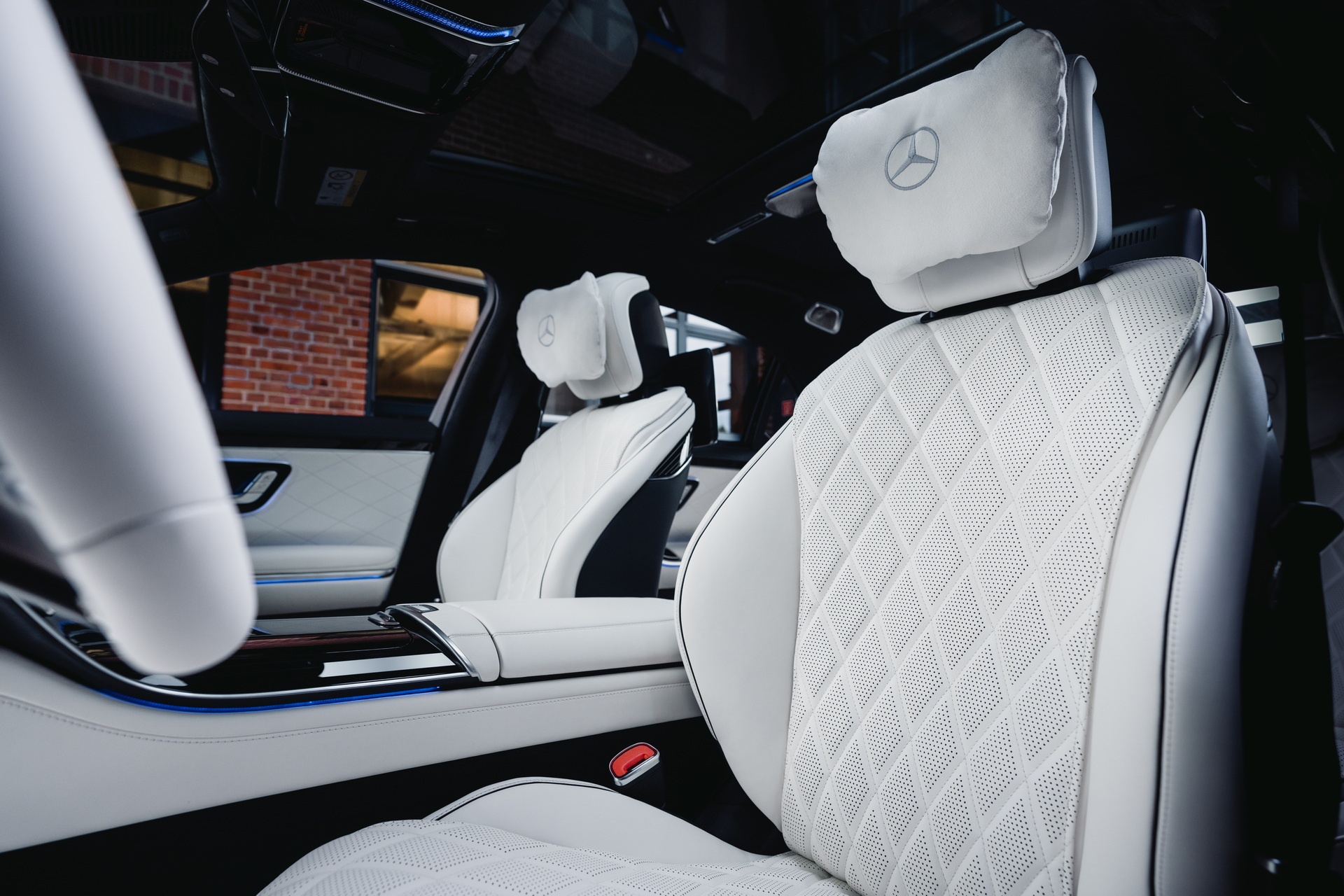 Mercedes-Benz bổ sung thêm tùy chọn cá nhân hóa ảnh 6 Mercedes-Benz bo sung them tuy chon ca nhan hoa anh 6