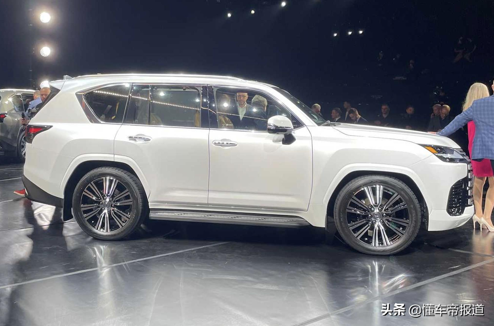 Chi tiet Lexus LX 2022 ban dong co diesel anh 3