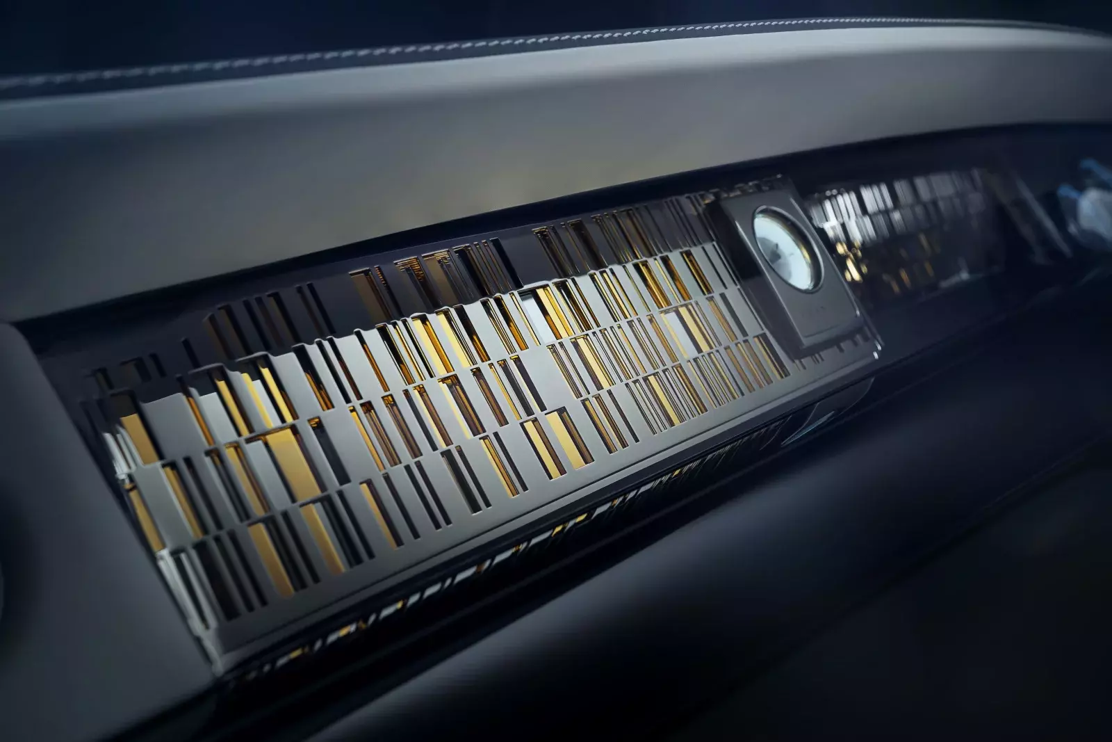 Chi tiết Rolls-Royce Phantom VIII Tranquility tại TP.HCM ảnh 8 Chi tiet Rolls-Royce Phantom VIII Tranquility tai TP.HCM anh 8