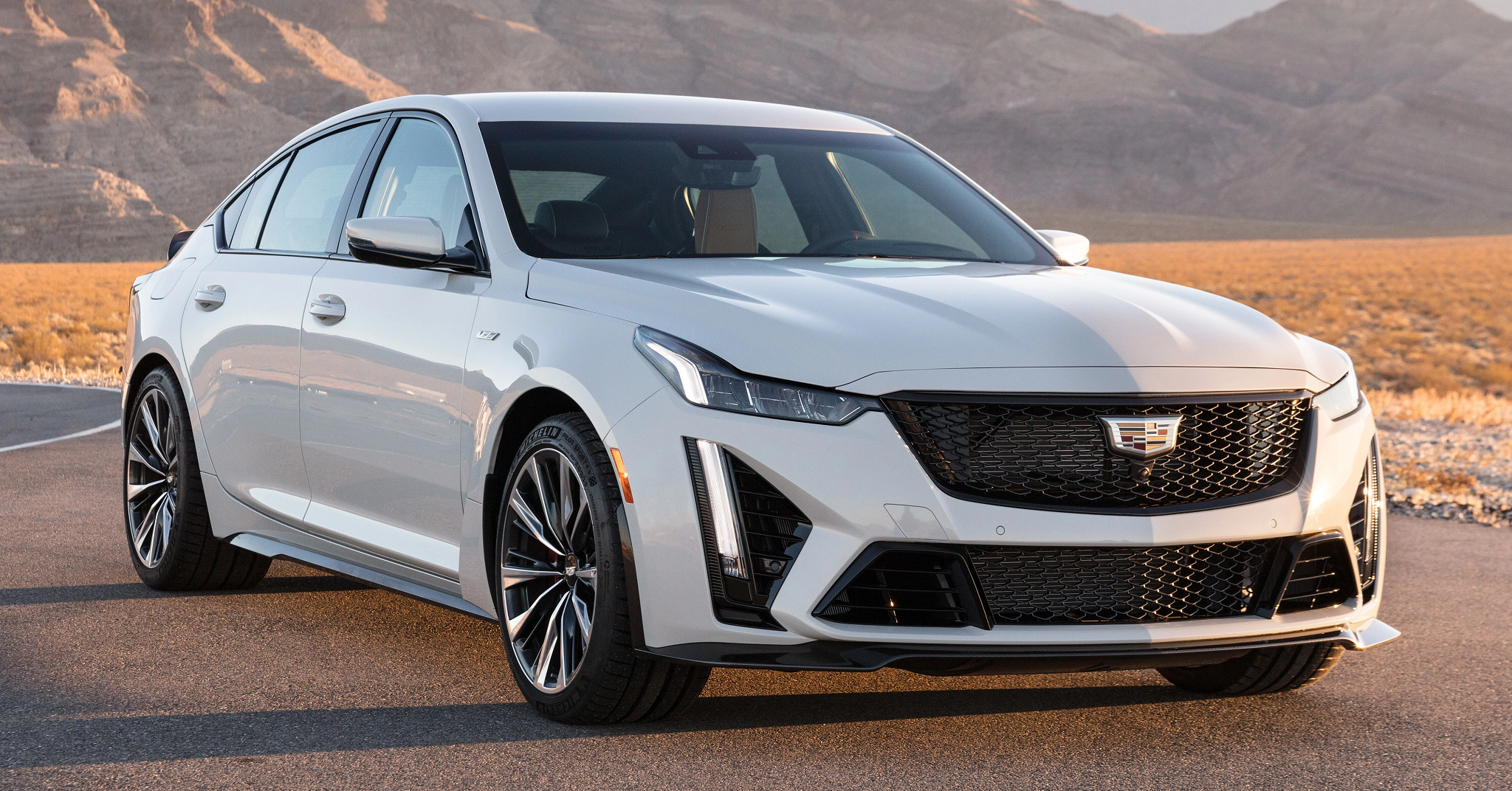 8 mau sedan hap dan nhat thi truong nam 2022 anh 6