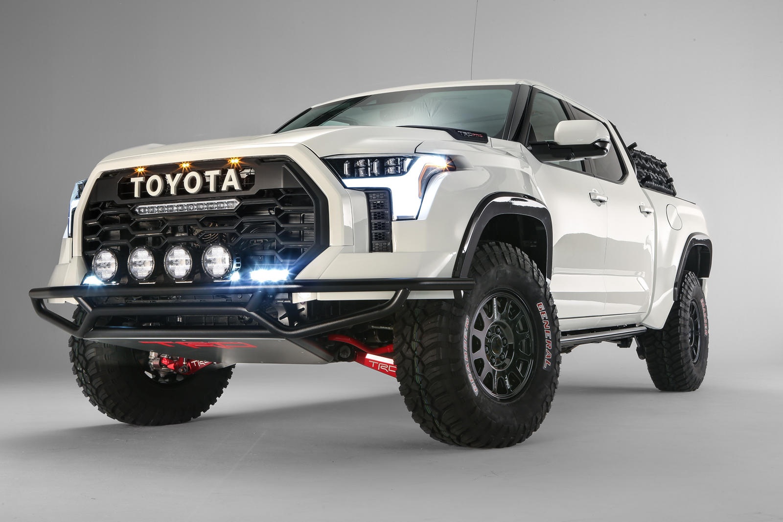 Toyota Tundra 2022 phong cách xe địa hình ảnh 5 Toyota Tundra 2022 phong cach xe dia hinh anh 5