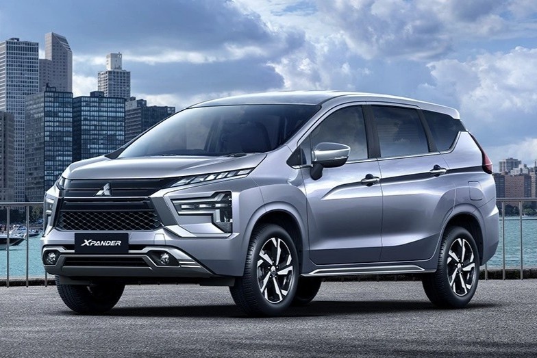 Mitsubishi Xpander doi 2022 chinh thuc lo dien, su dung hop so CVT hinh anh