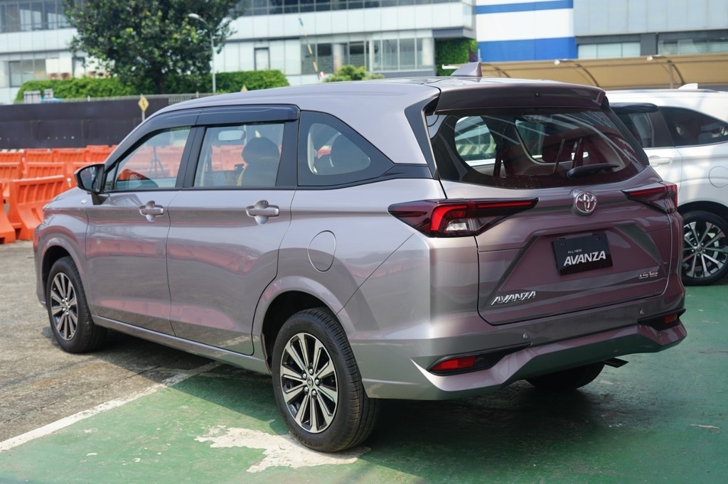 Toyota Avanza 2022 va Veloz 2022 ra mat tai Indonesia anh 6