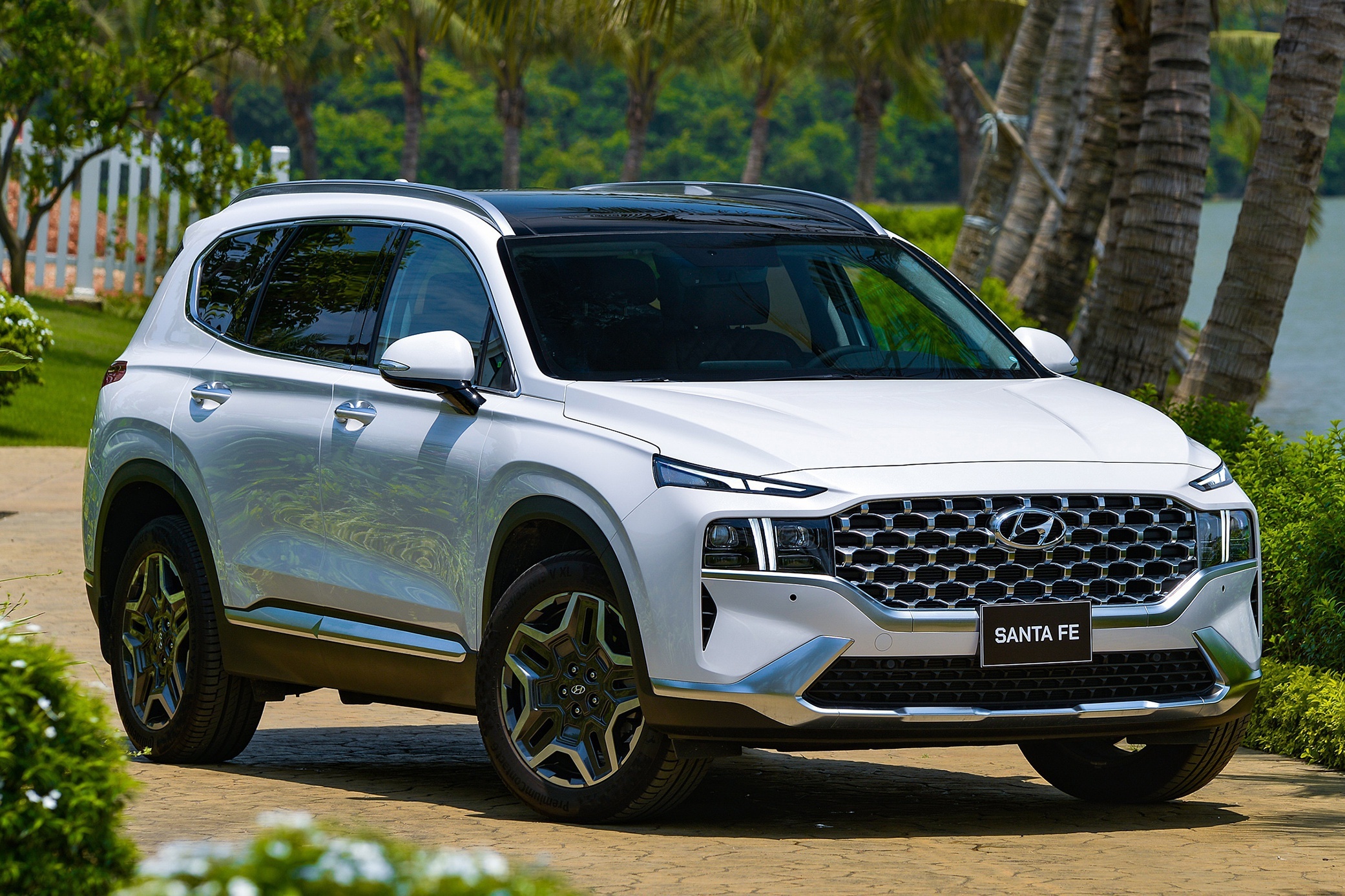 10 oto ban chay nhat thang 10/2021 anh 9