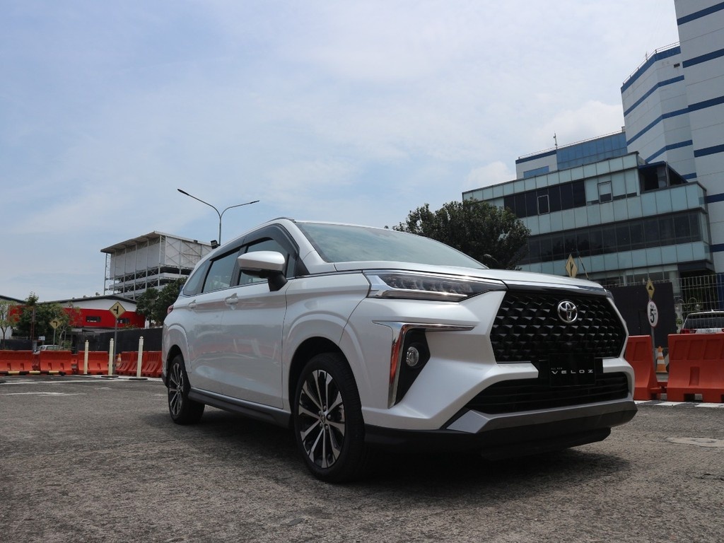 Anh thuc te Toyota Veloz 2022 vua ra mat anh 2