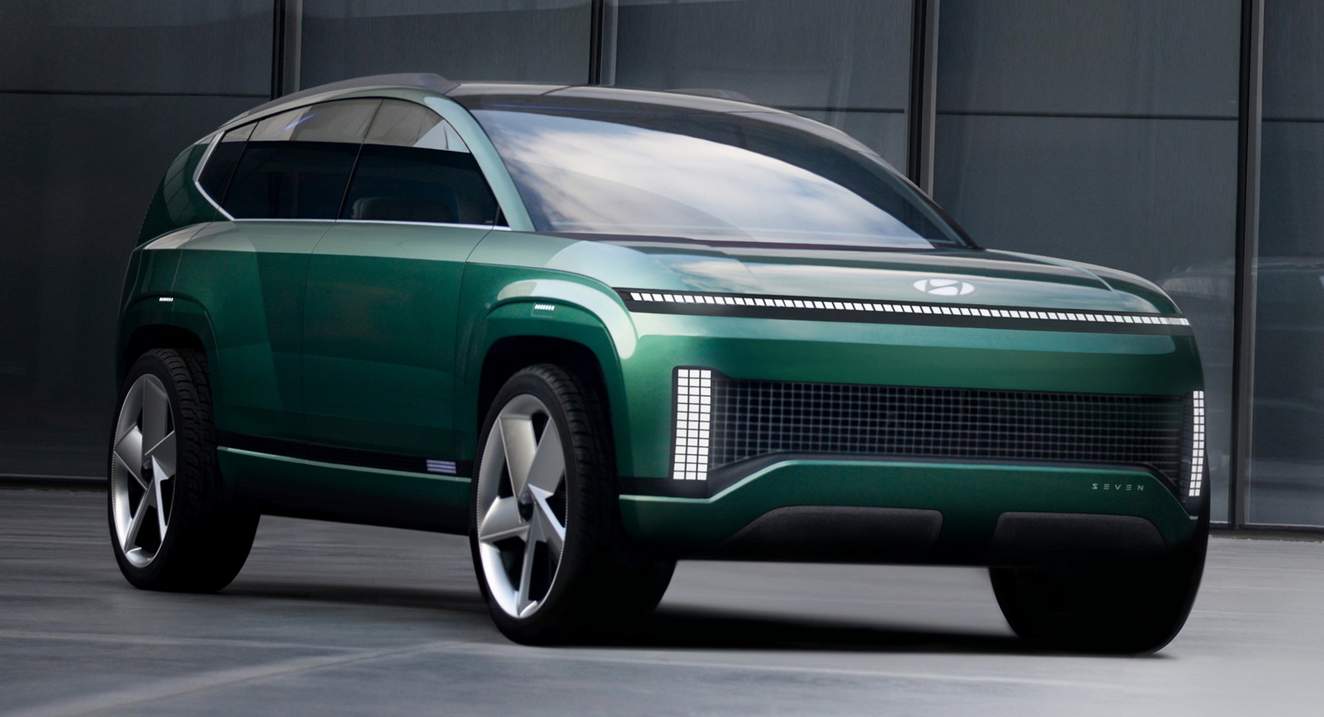 Những mẫu SUV chạy điện nổi bật tại LA Auto Show 2021 ảnh 2 Nhung mau SUV chay dien noi bat tai LA Auto Show 2021 anh 2