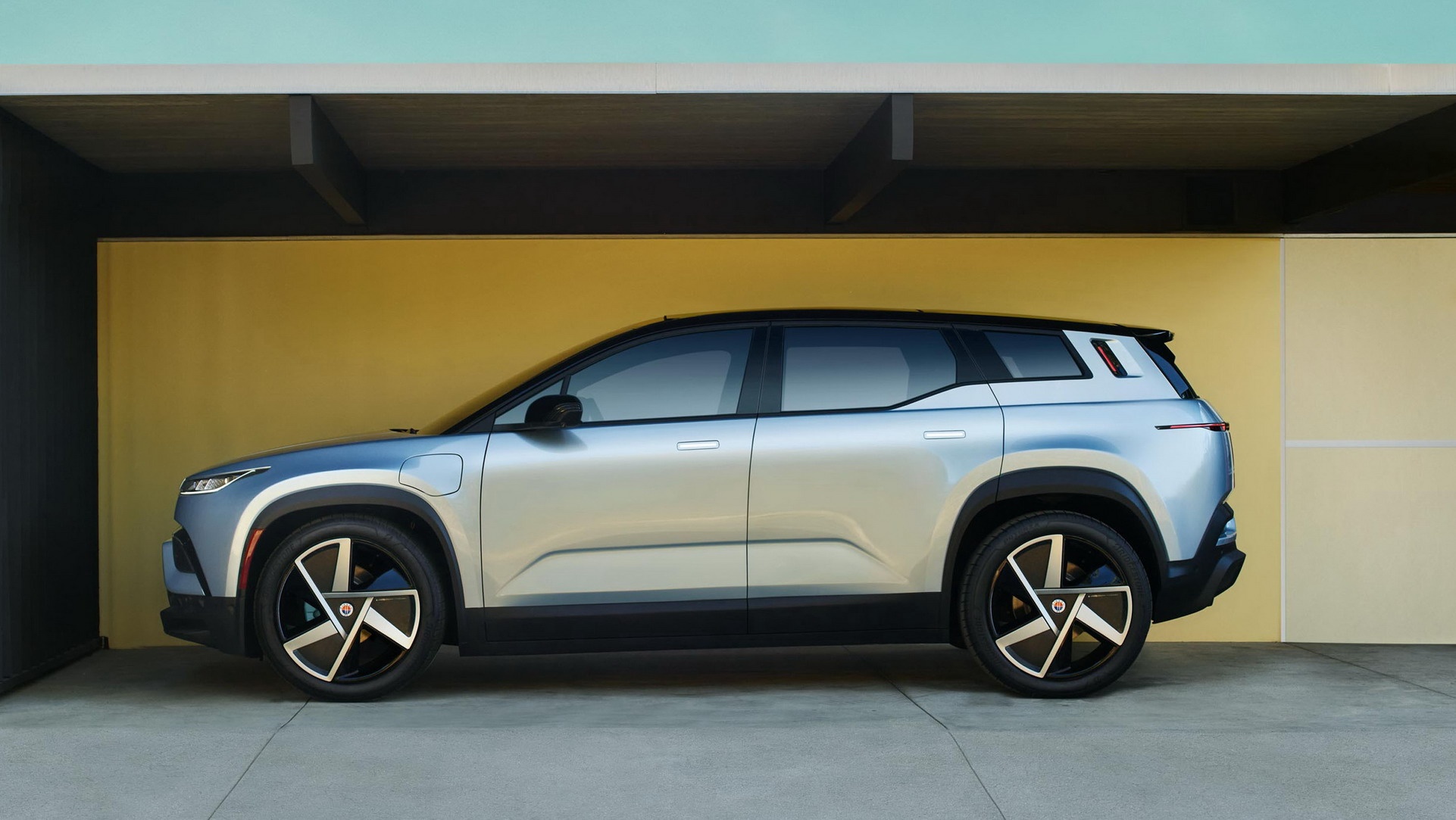 Những mẫu SUV chạy điện nổi bật tại LA Auto Show 2021 ảnh 14 Nhung mau SUV chay dien noi bat tai LA Auto Show 2021 anh 14