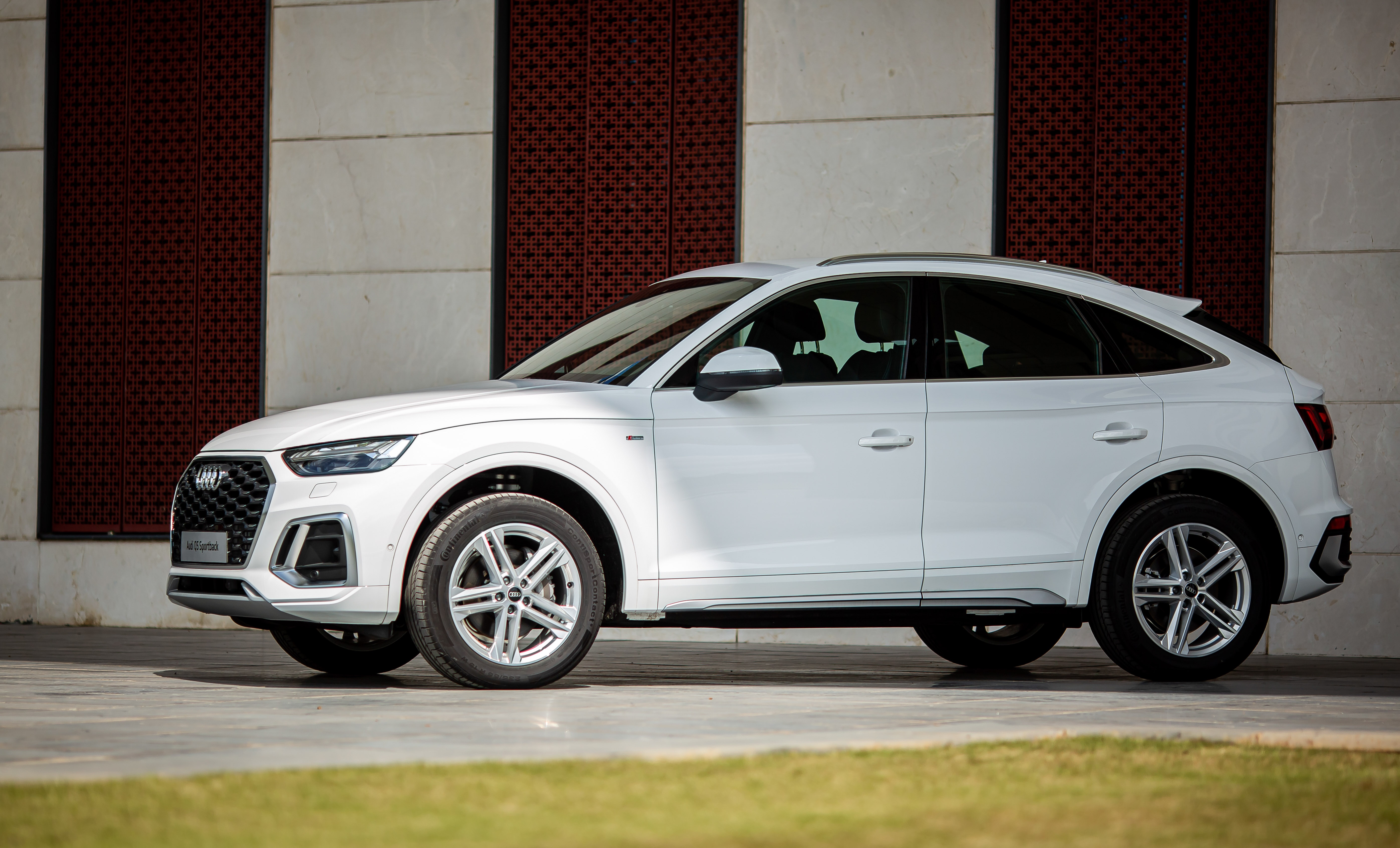 Chi tiet Audi Q5 Sportback vua ra mat anh 4