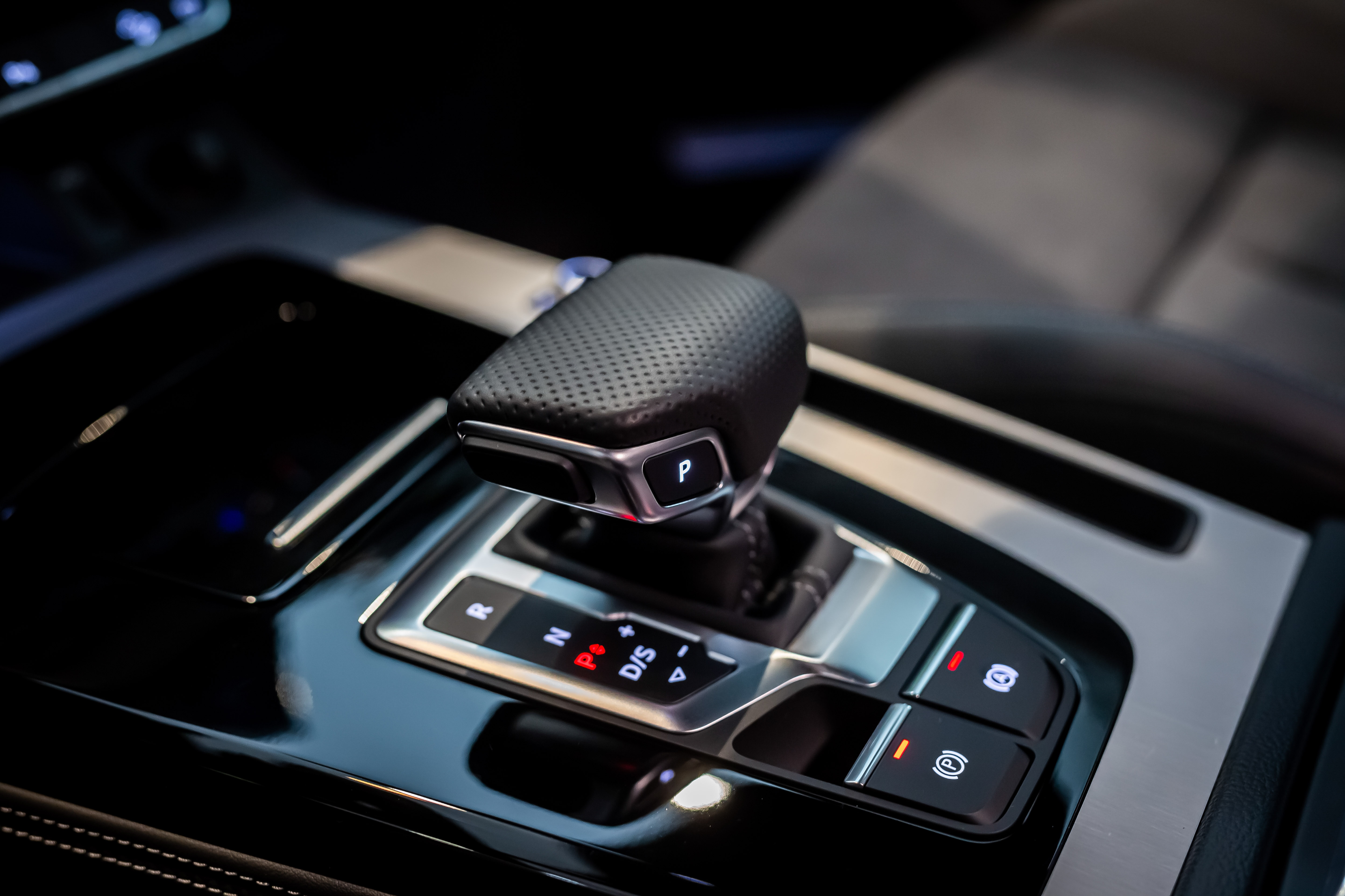 Chi tiet Audi Q5 Sportback vua ra mat anh 8