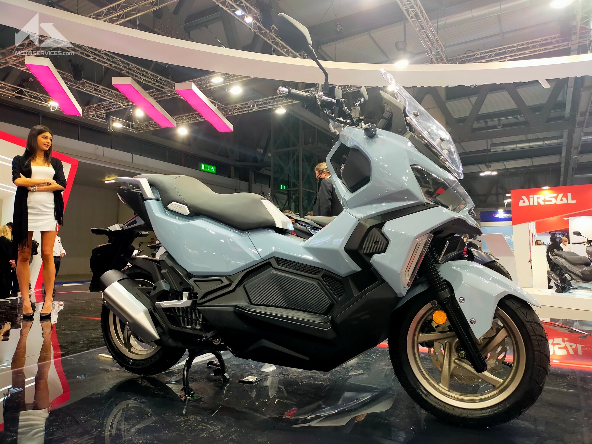 SYM Husky ADV 2022 ra mat tai EICMA anh 5