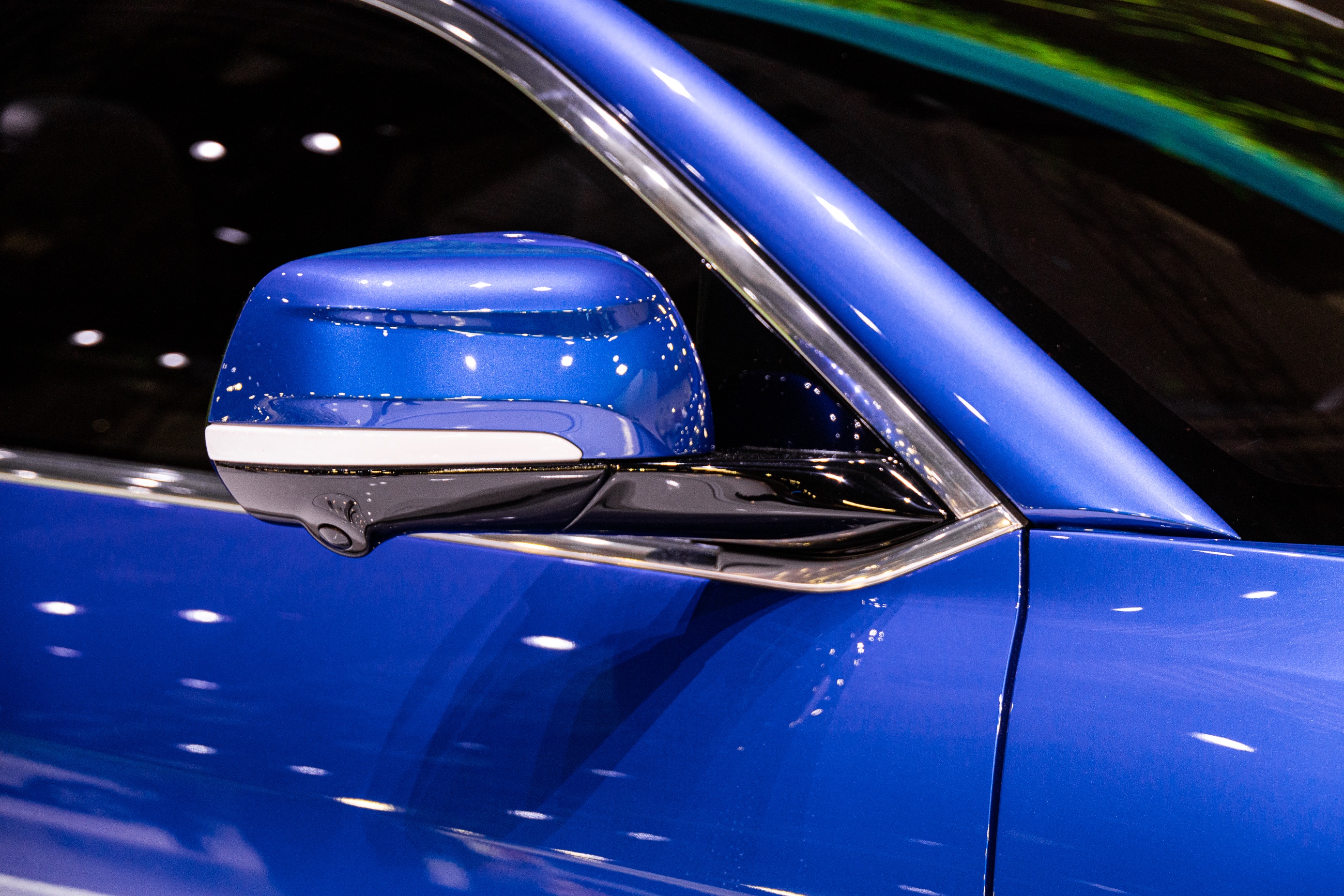 Chi tiet 3 mau xe dien VinFast vua ra mat anh 12