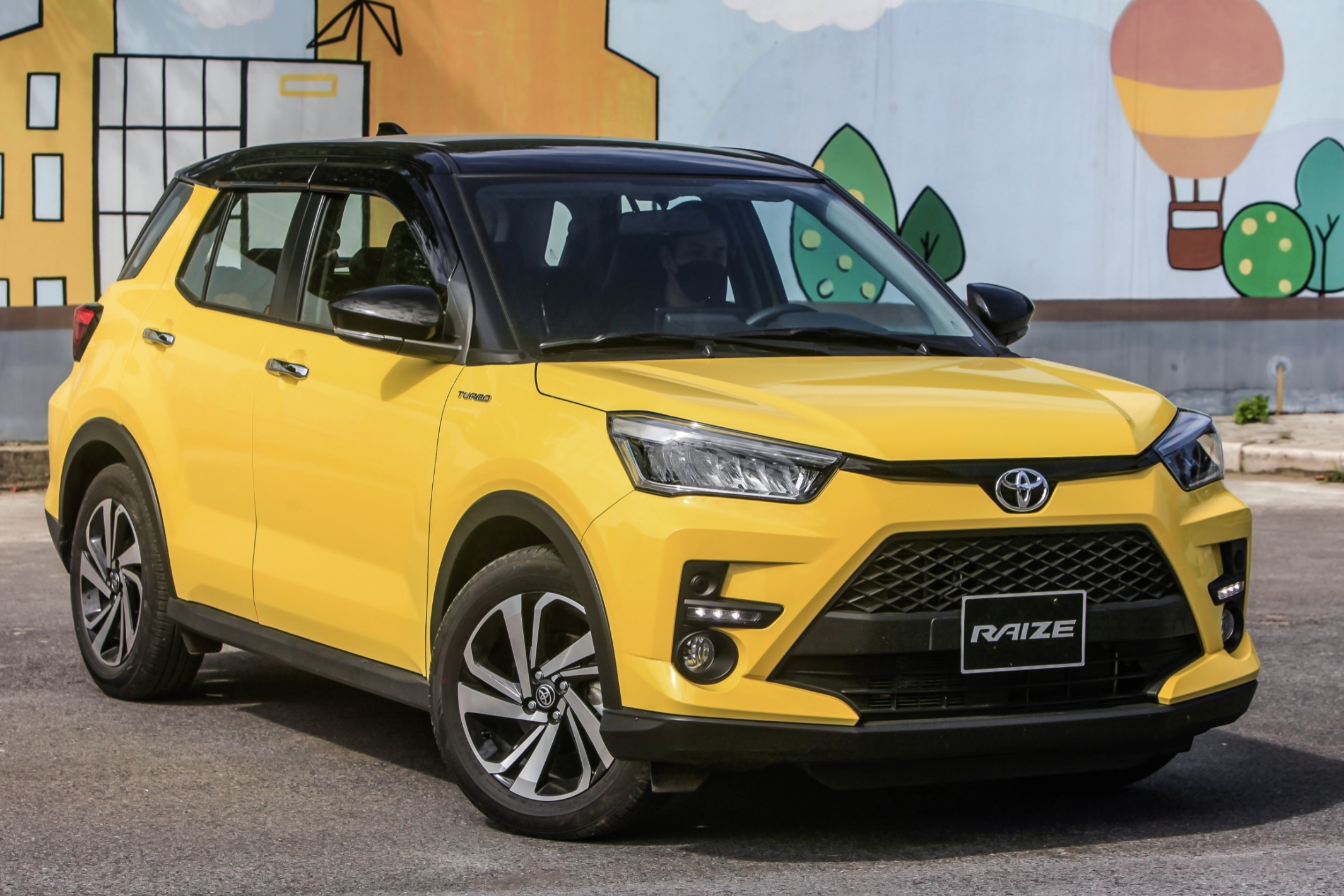 Toyota la hang xe duoc tim kiem nhieu nhat tren Google nam 2021 hinh anh