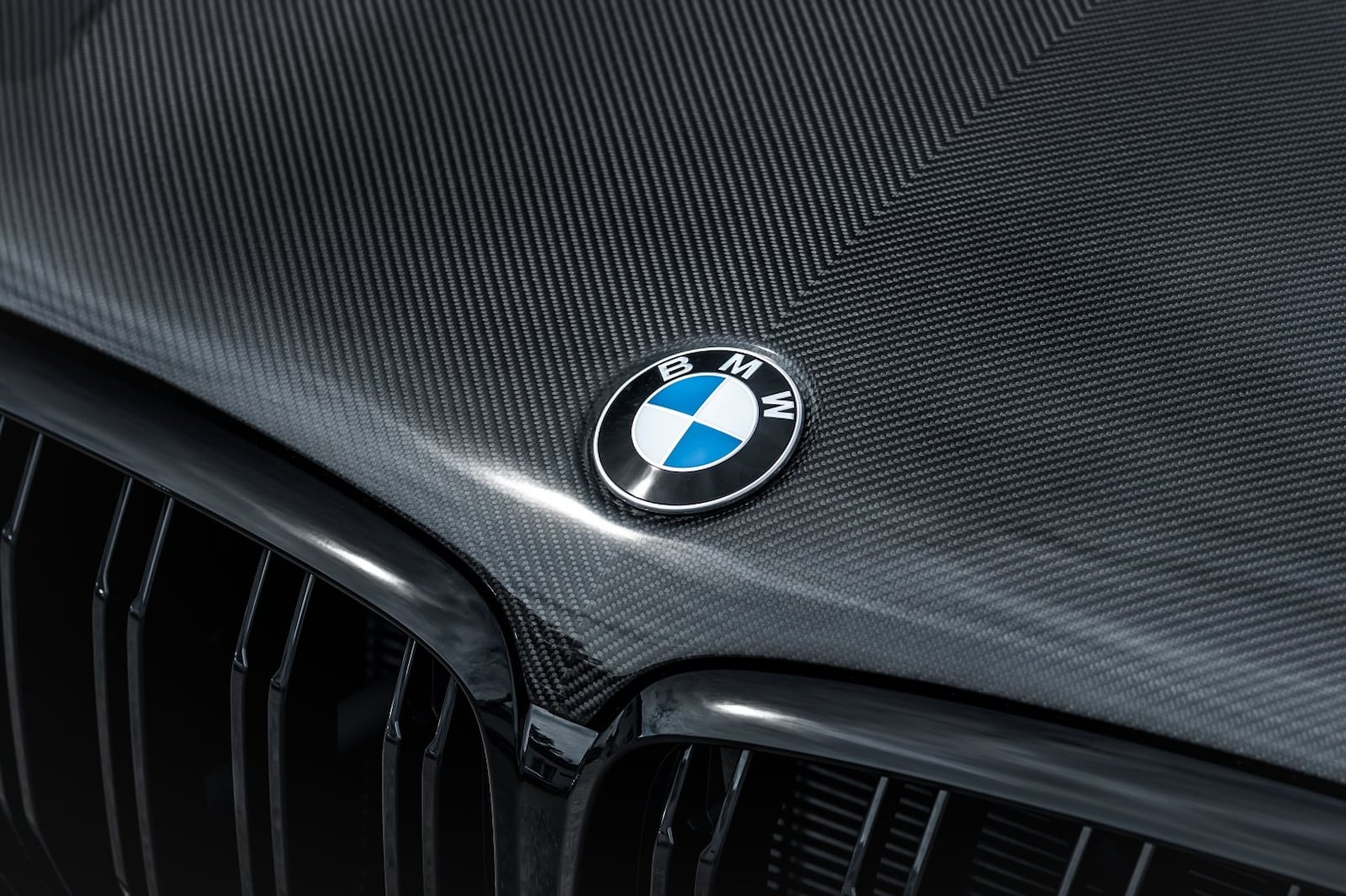 BMW X5 M Competition với gói độ Manhart,  mạnh 730 mã lực ảnh 5 BMW X5 M Competition voi goi do Manhart,  manh 730 ma luc anh 5
