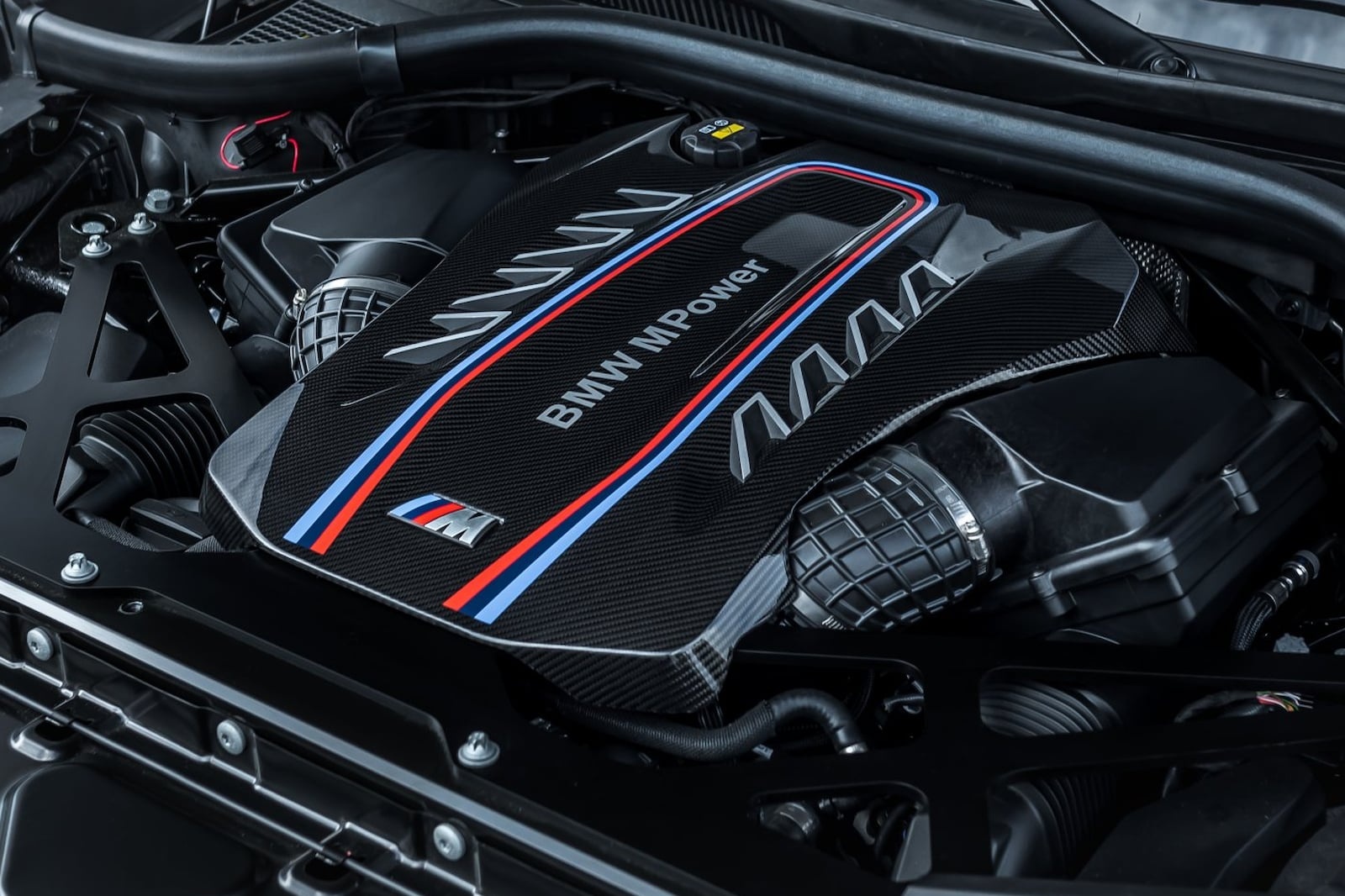 BMW X5 M Competition với gói độ Manhart,  mạnh 730 mã lực ảnh 2 BMW X5 M Competition voi goi do Manhart,  manh 730 ma luc anh 2
