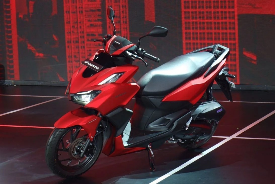 Cung dong co 160 cc, Honda Vario moi co gi khac biet PCX? hinh anh