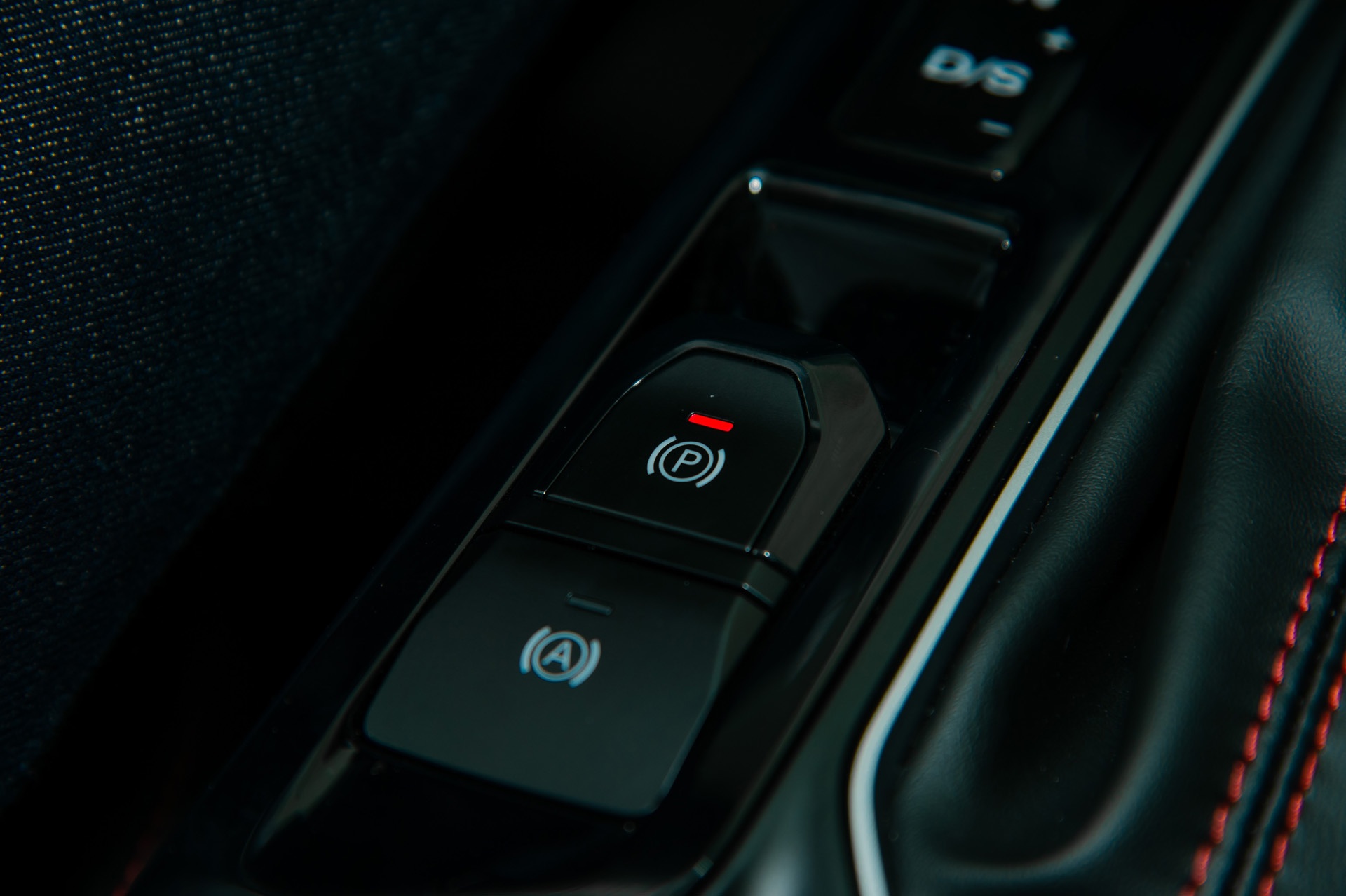 MG5 có giá 579 triệu đồng tại Việt Nam ảnh 10 MG5 co gia 579 trieu dong tai Viet Nam anh 10