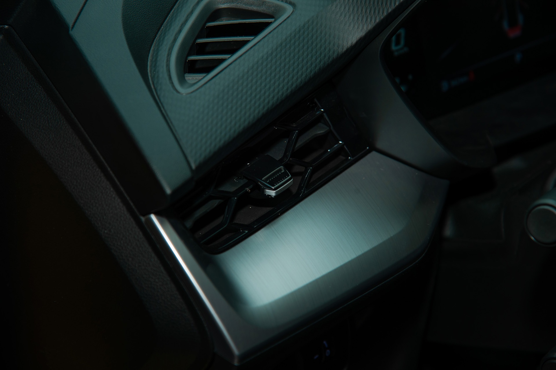 Danh gia kha nang van hanh cua MG5 anh 9