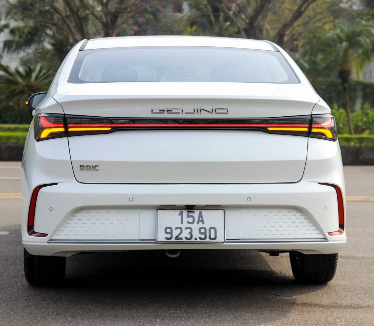 MG5 co gi vuot troi hon Beijing U5 Plus? anh 14