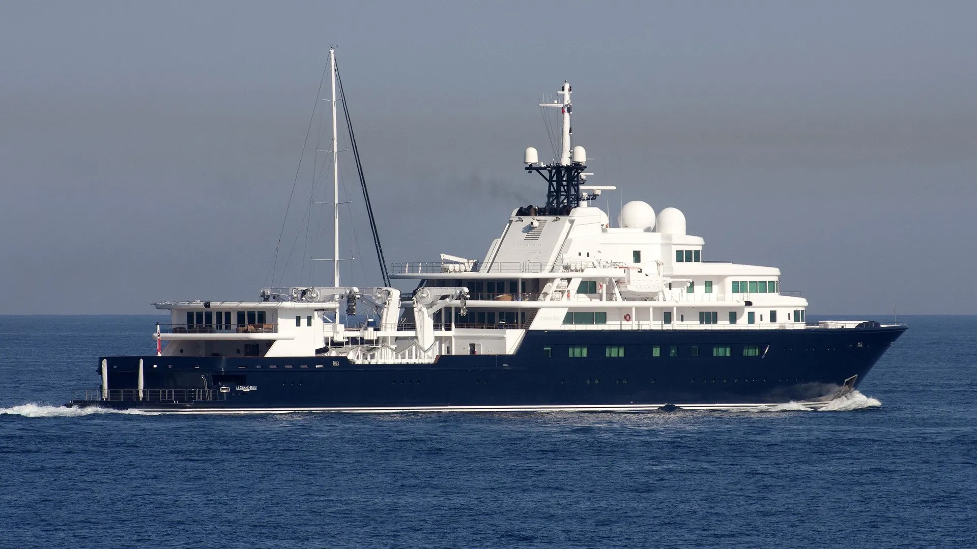 Bo suu tap du thuyen cua ong Abramovich anh 8