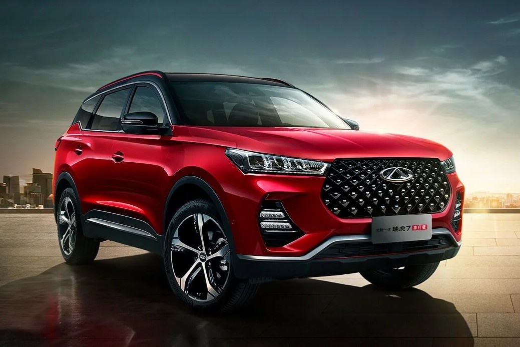 Cac hang xe Trung Quoc huong loi tai Nga hinh anh