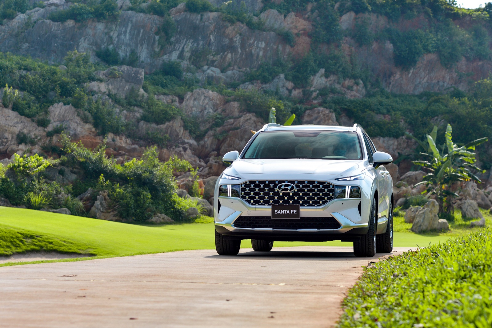 10 oto ban chay nhat thang 2/2022 anh 10