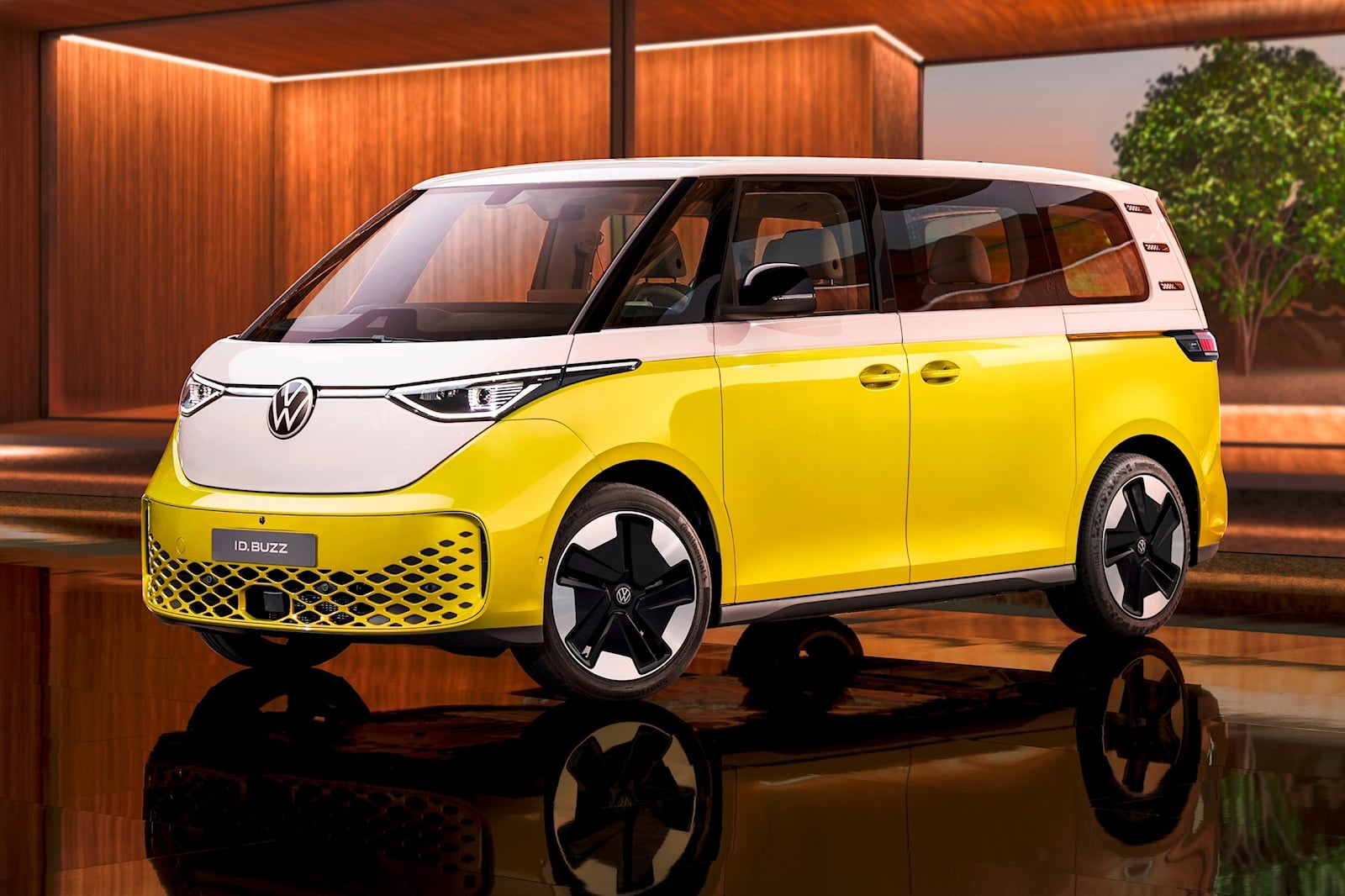 Xe dien Volkswagen ID.Buzz pha tron co dien va hien dai hinh anh