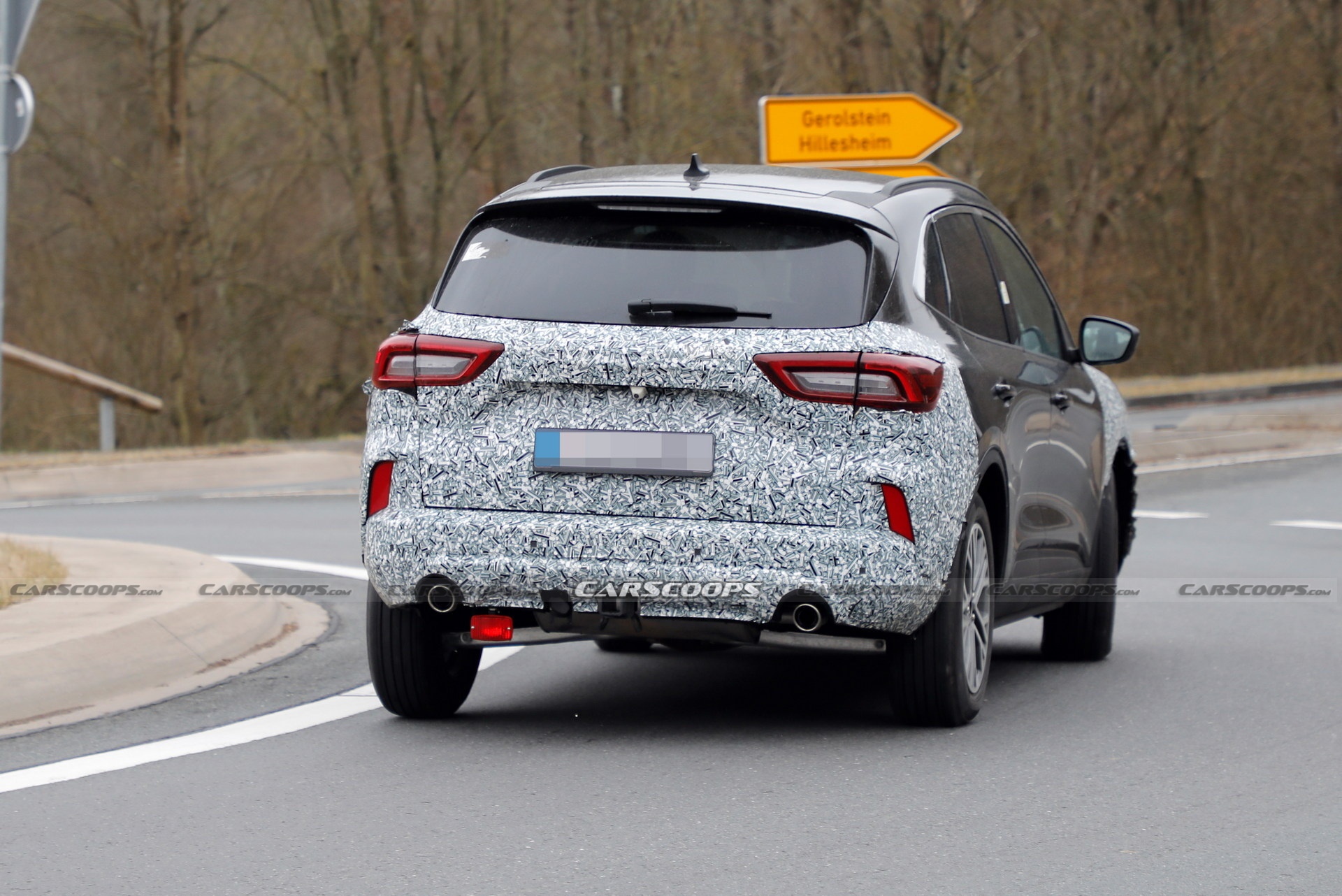 Ford Escape ban nang cap 2023 sap ra mat anh 4