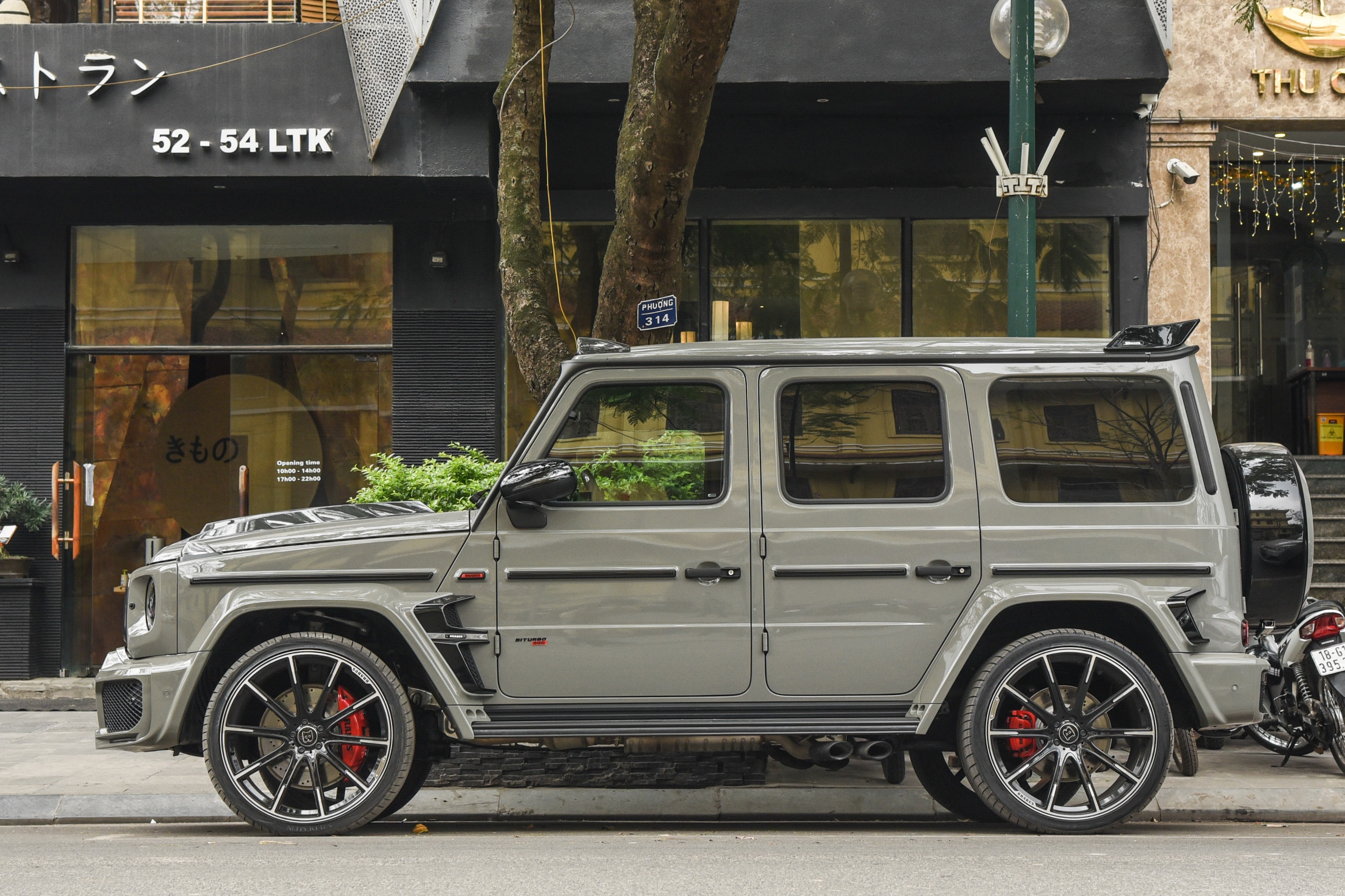 Brabus 800 Widestar dau tien tai Ha Noi anh 1