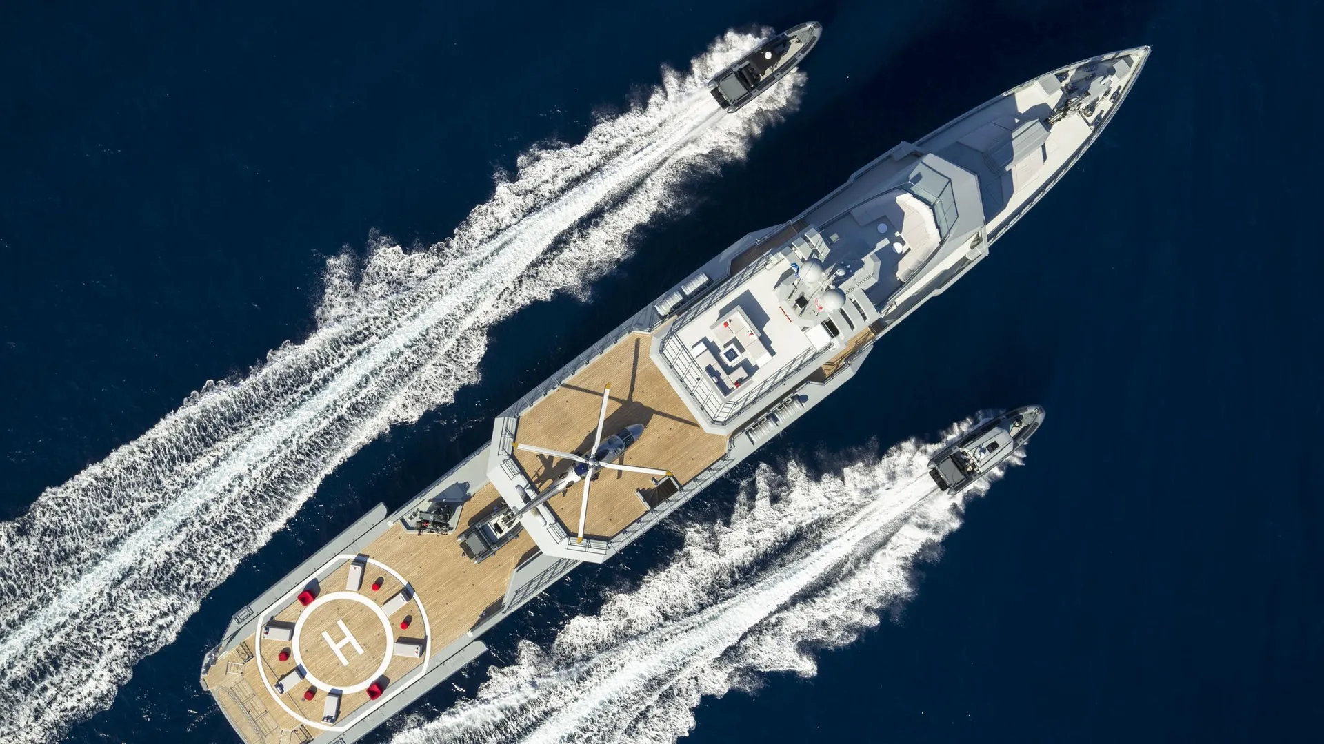 Sieu du thuyen Bold mang kieu dang tau quan su anh 2