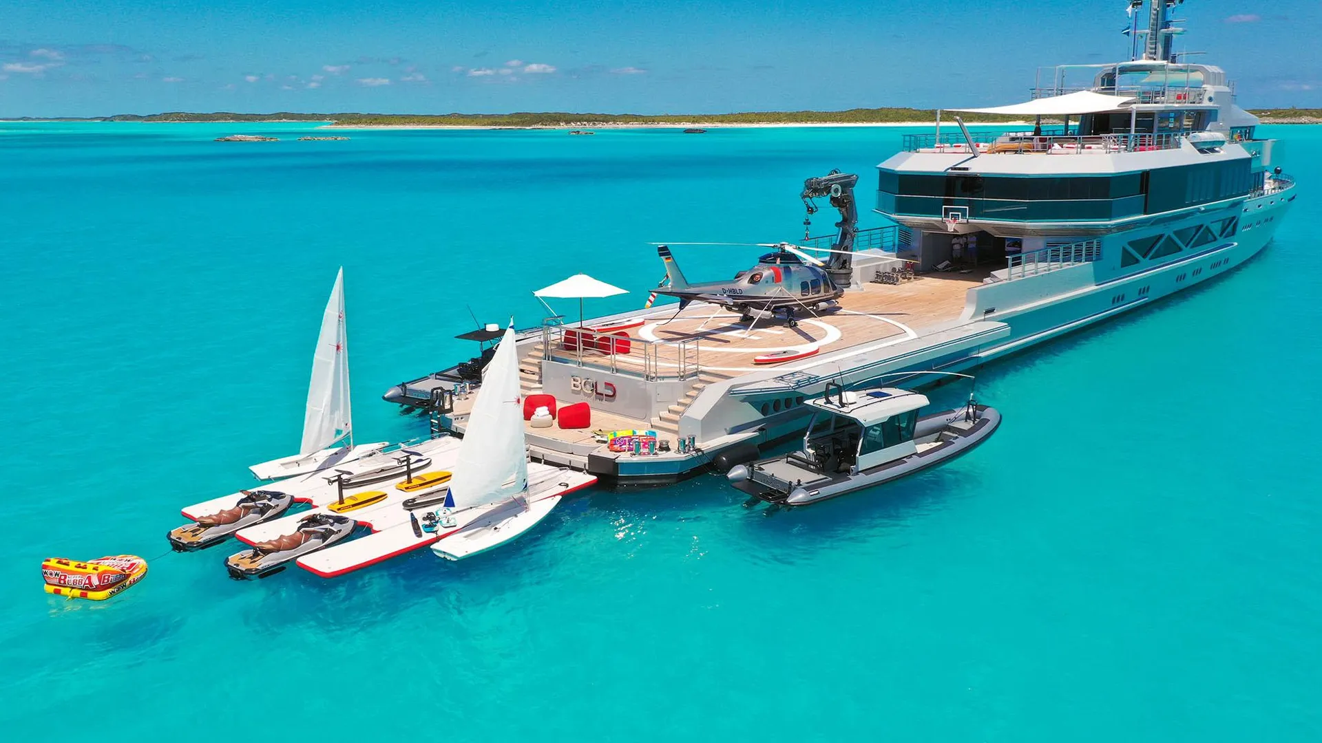 Sieu du thuyen Bold mang kieu dang tau quan su anh 4