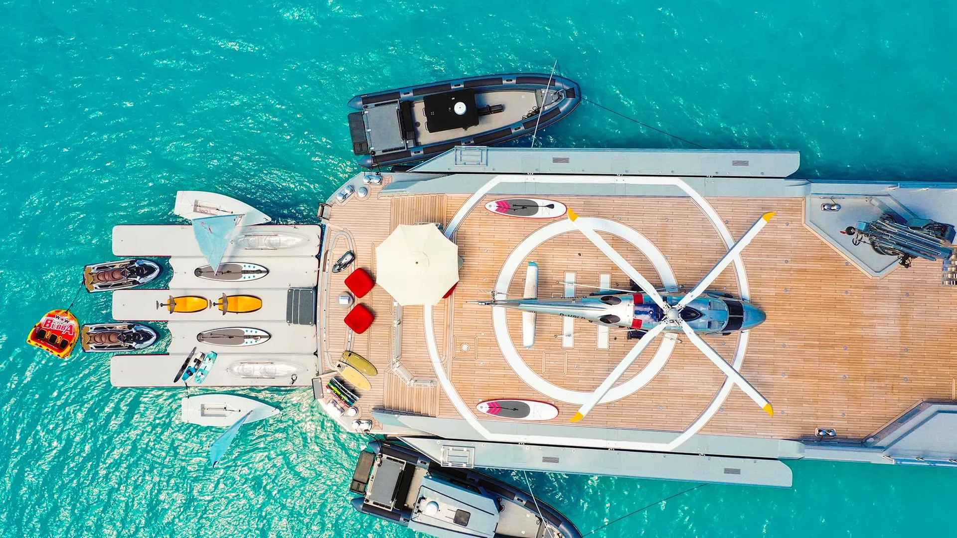 Sieu du thuyen Bold mang kieu dang tau quan su anh 3