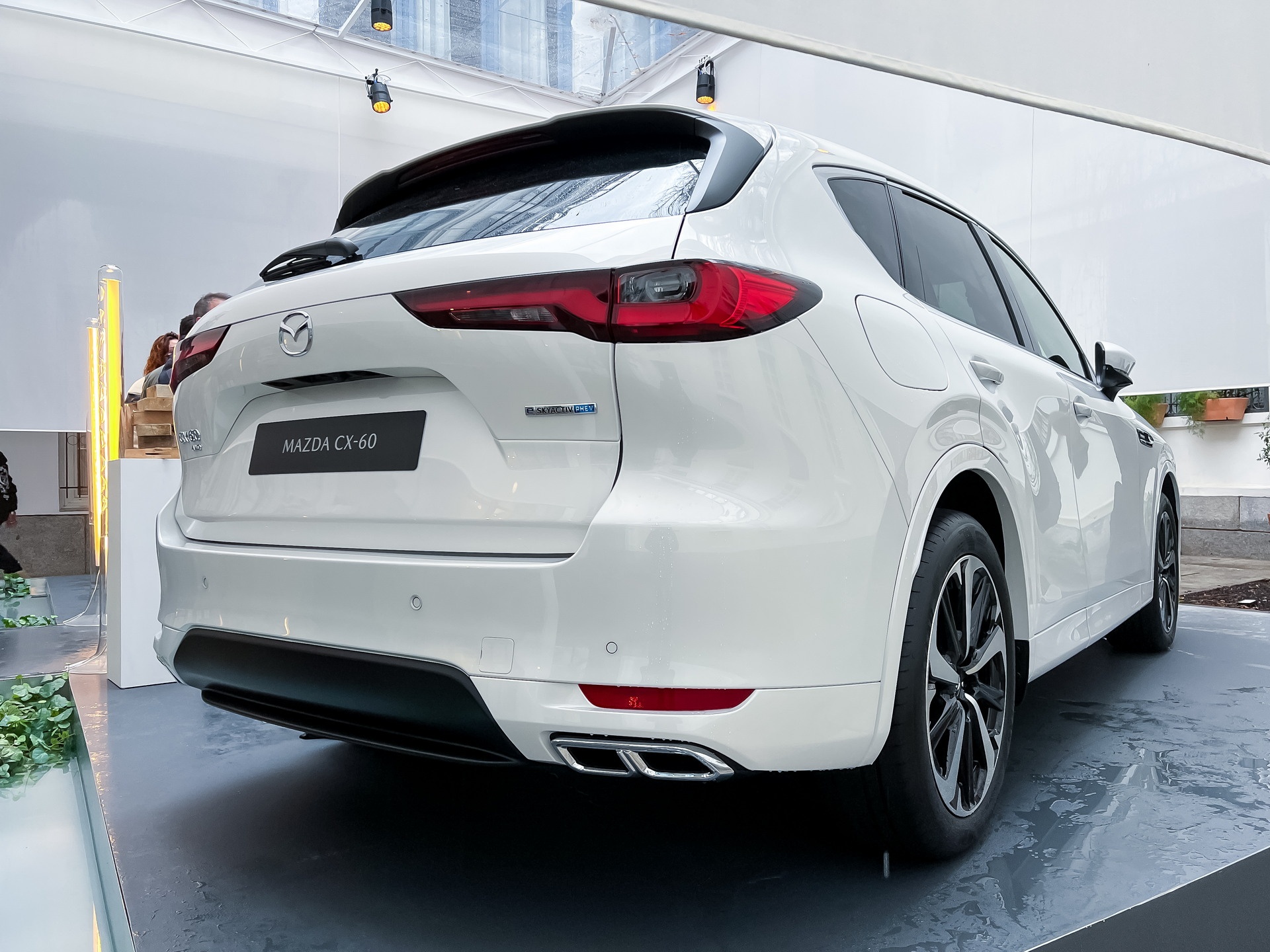 Chi tiet Mazda CX-60 vua ra mat tai chau Au anh 3