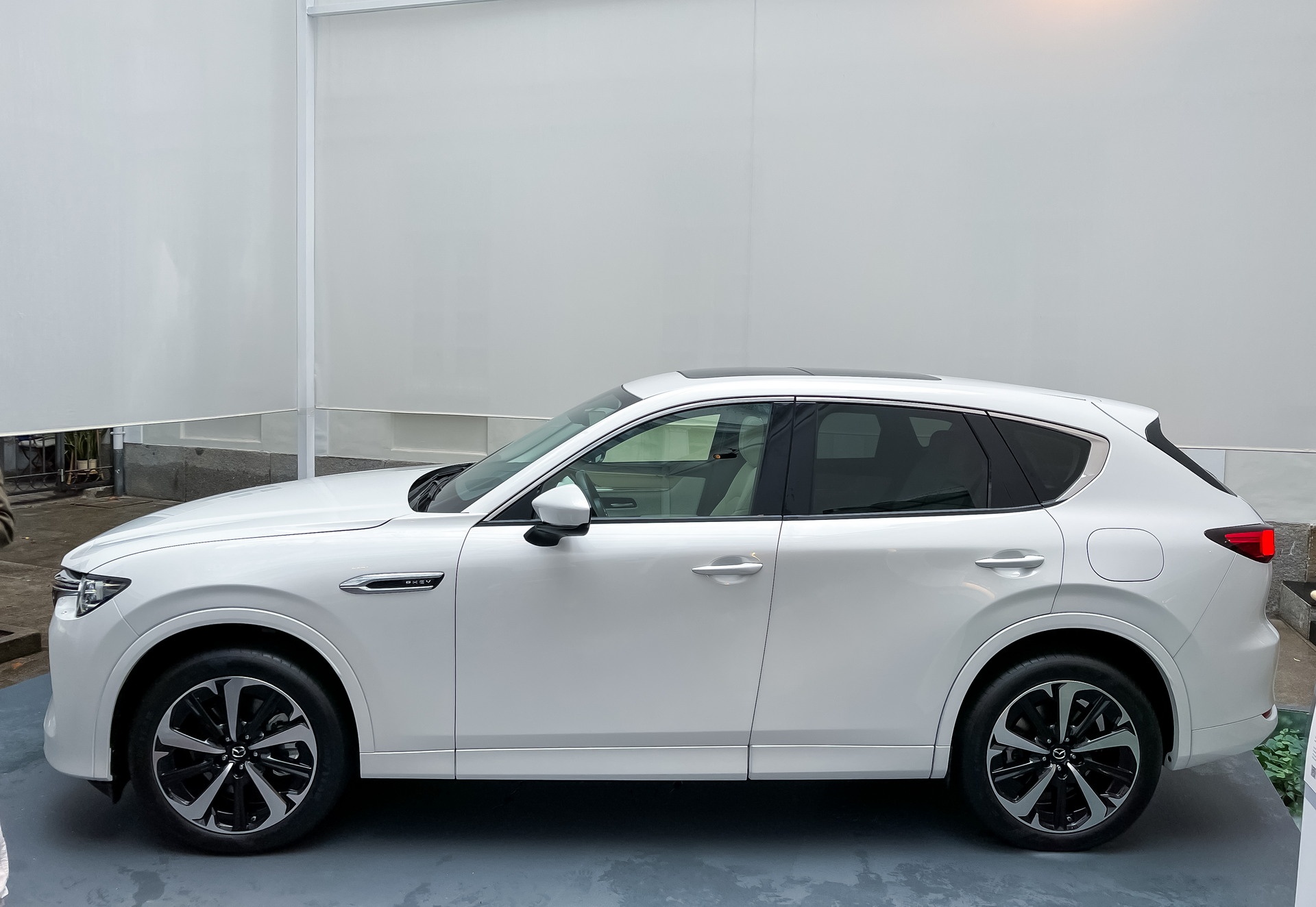 Chi tiet Mazda CX-60 vua ra mat tai chau Au anh 5