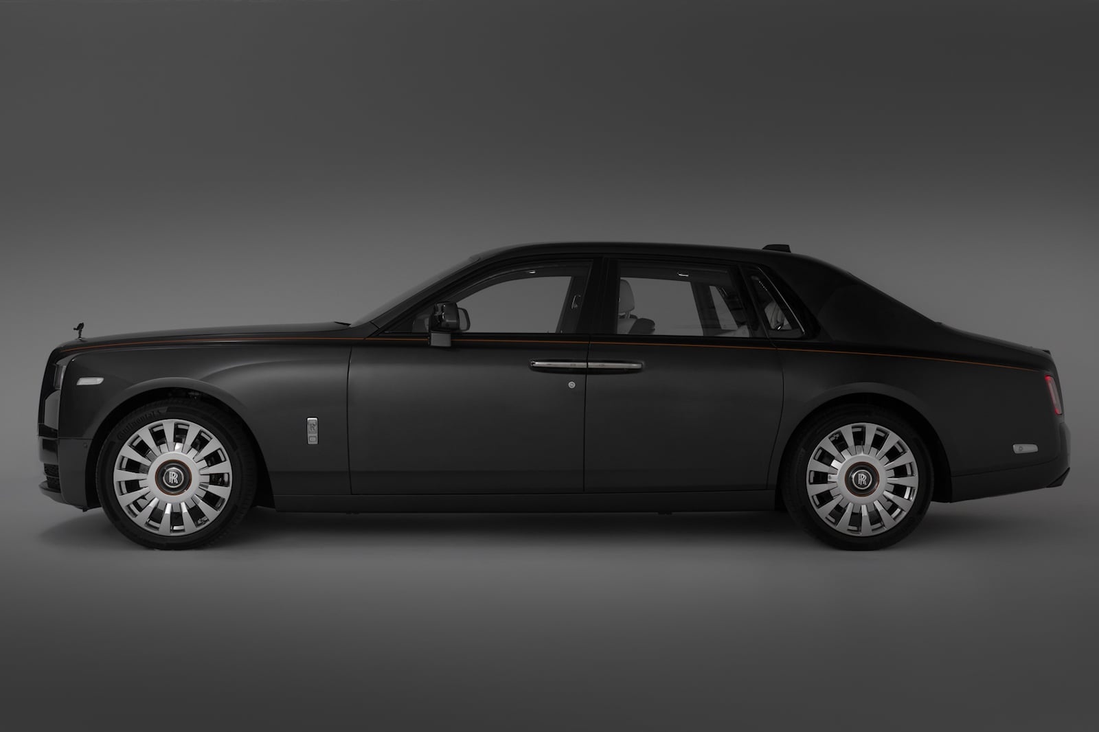 Rolls-Royce Phantom ban carbon doc nhat the gioi anh 4