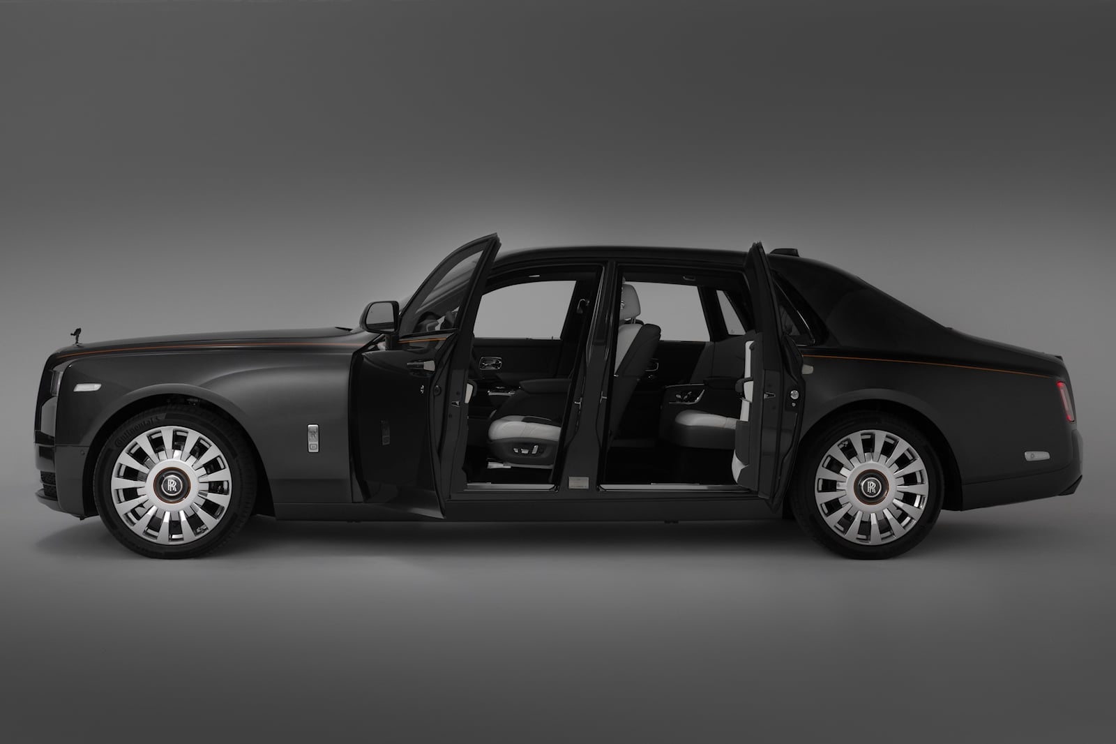 Rolls-Royce Phantom ban carbon doc nhat the gioi anh 9