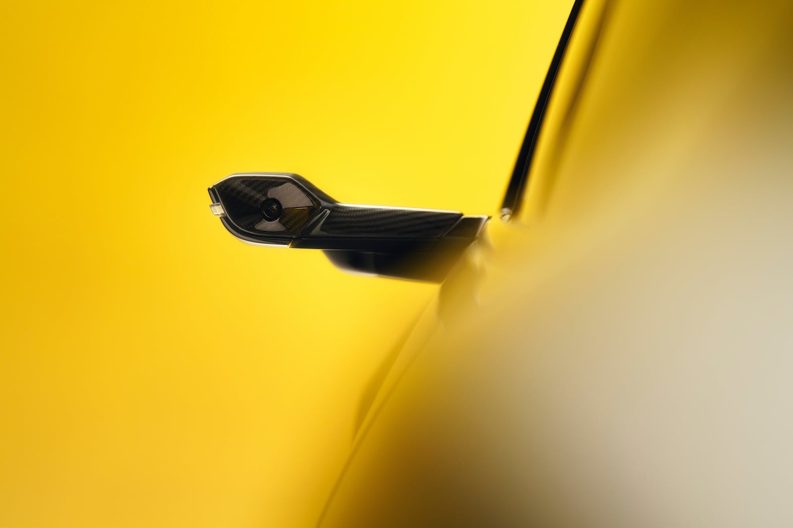 Lotus cho ra mat SUV dien dau tien,  tam hoat dong 600 km anh 10