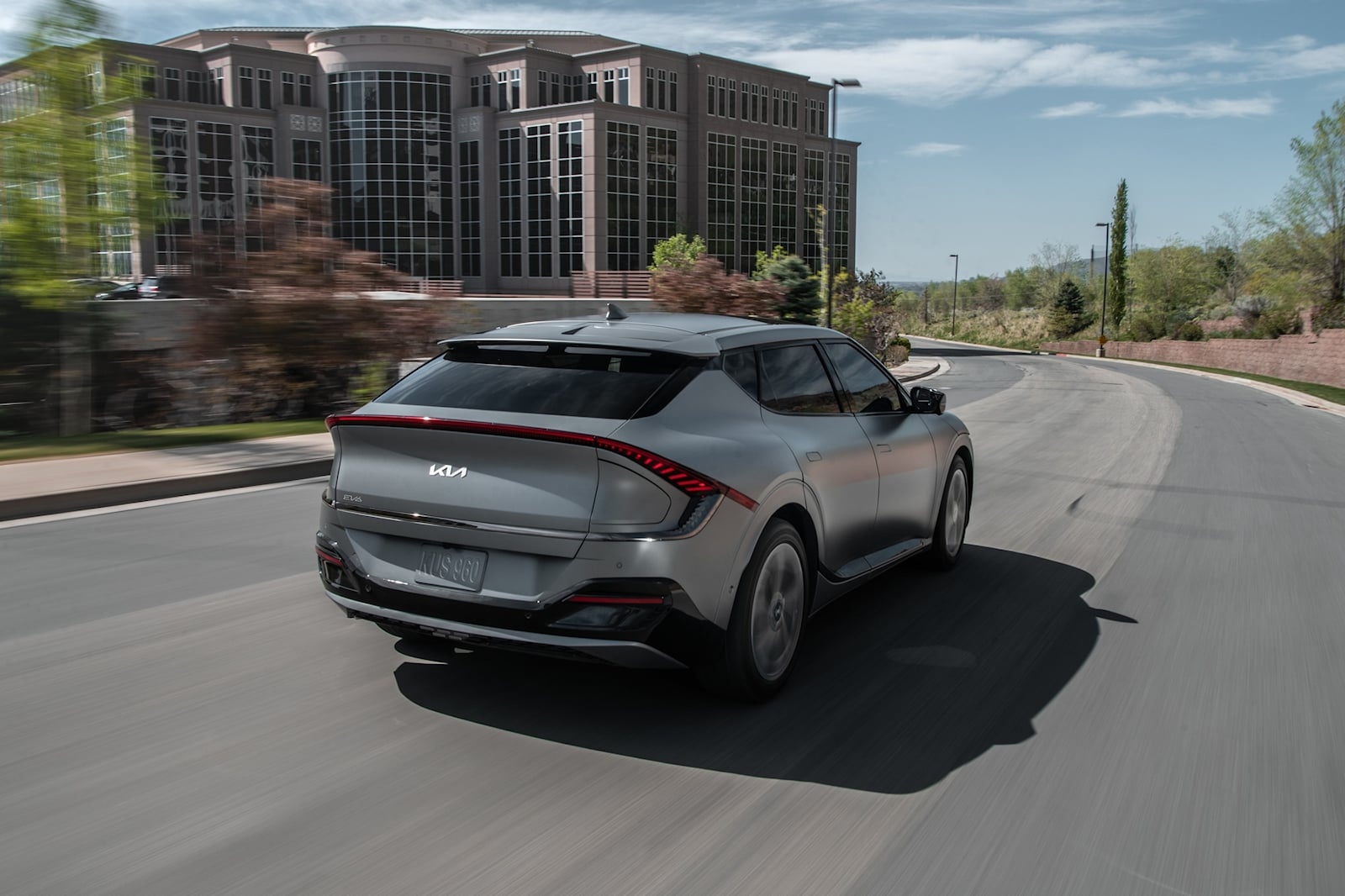 Phat hien moi cua Kia ve tam hoat dong xe dien anh 1