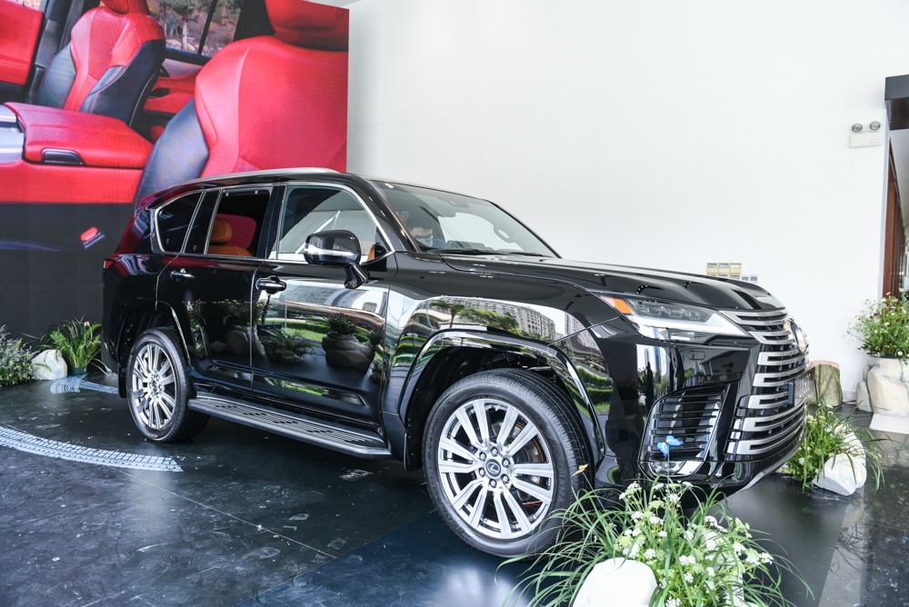 Chi tiet Lexus LX 600 VIP vua duoc ra mat tai Viet Nam anh 17