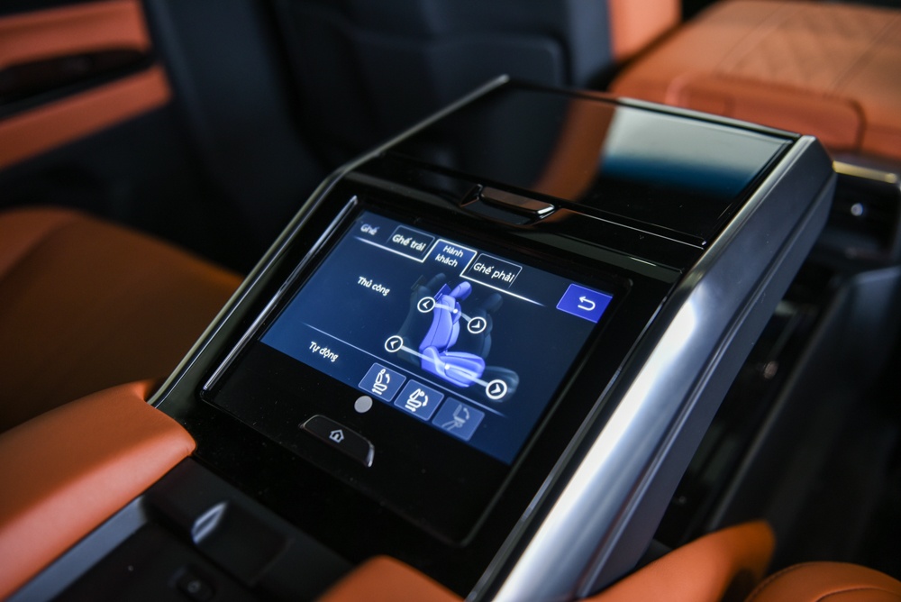 Chi tiet Lexus LX 600 VIP vua duoc ra mat tai Viet Nam anh 14